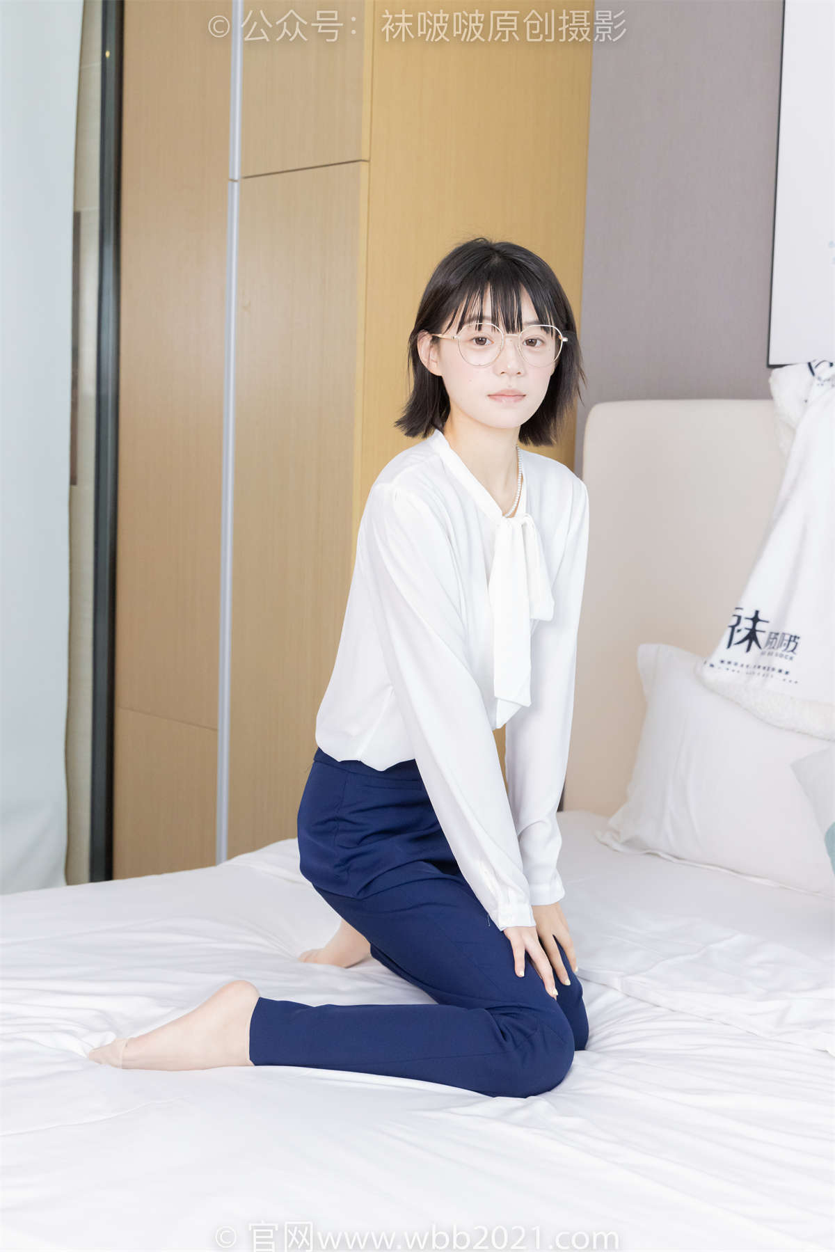 袜啵啵 No.461 糯米-高跟鞋、短肉丝（脚尖加固款）、裸足 花絮版-日更街拍