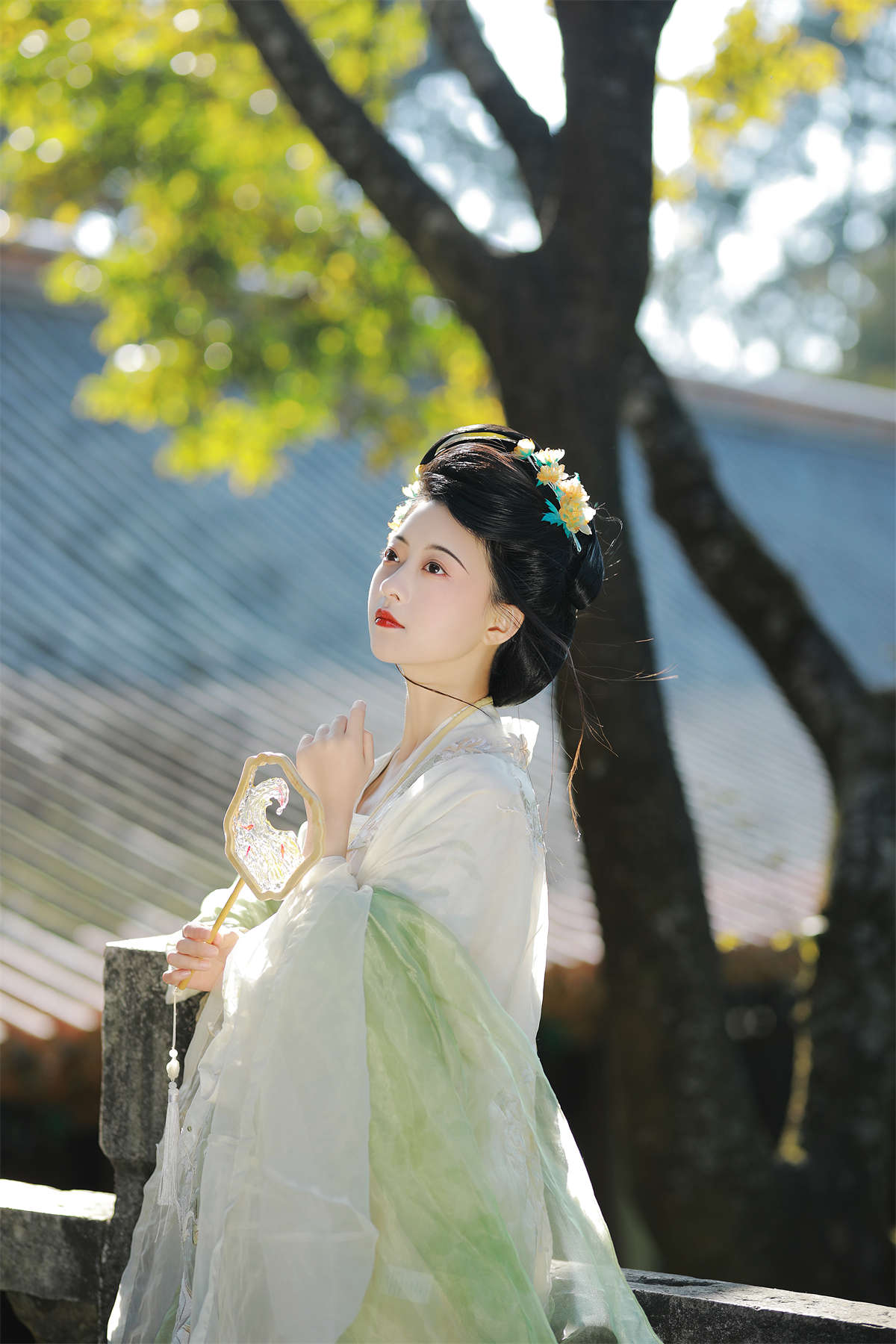 YITUYU艺图语 2022.12.29 秋色如画 YunFleur-日更街拍