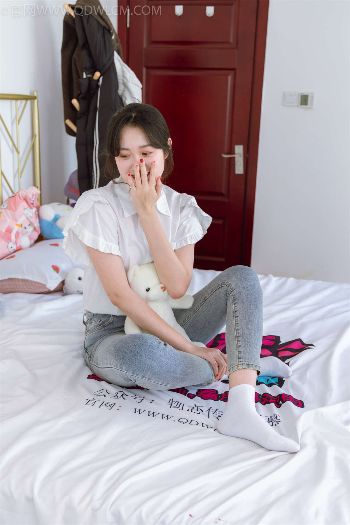 物恋传媒 NO.1133 小敏-御姐风-日更街拍