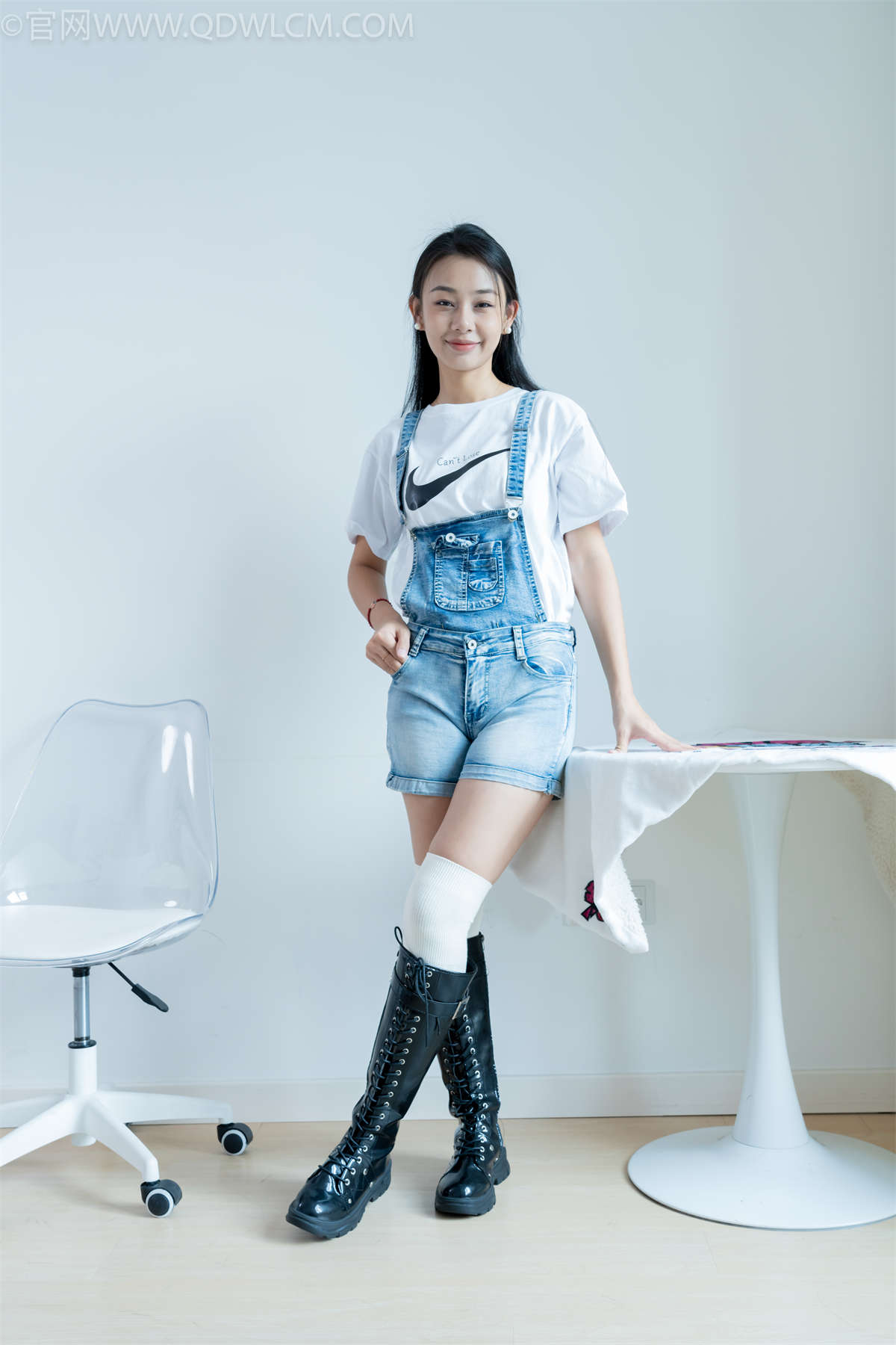 图片[2]-物恋传媒 NO.2187 岚岚-冰雪世界-日更街拍