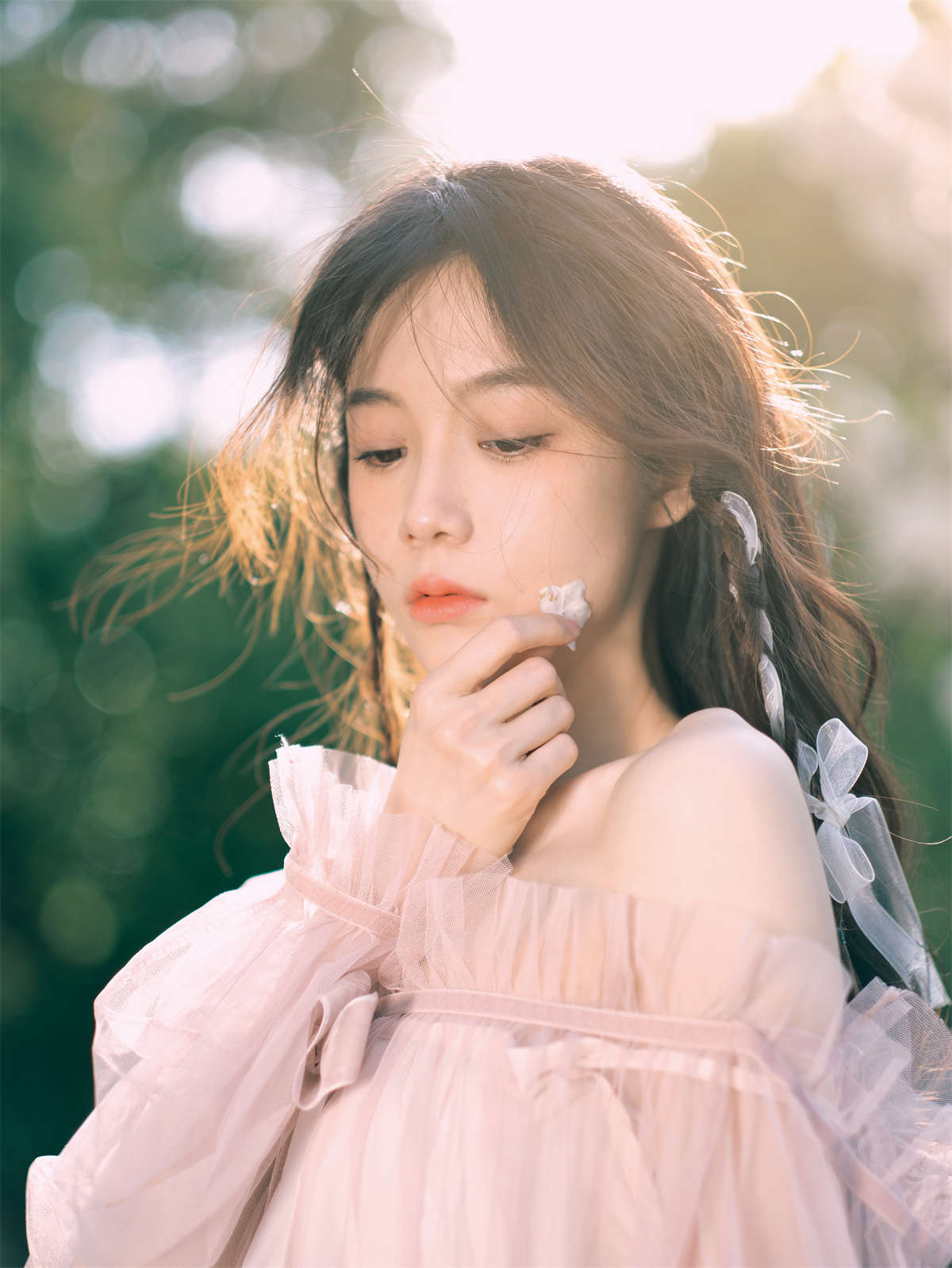 YITUYU艺图语 2023.07.15 绣球花的浪漫 小千hi-日更街拍