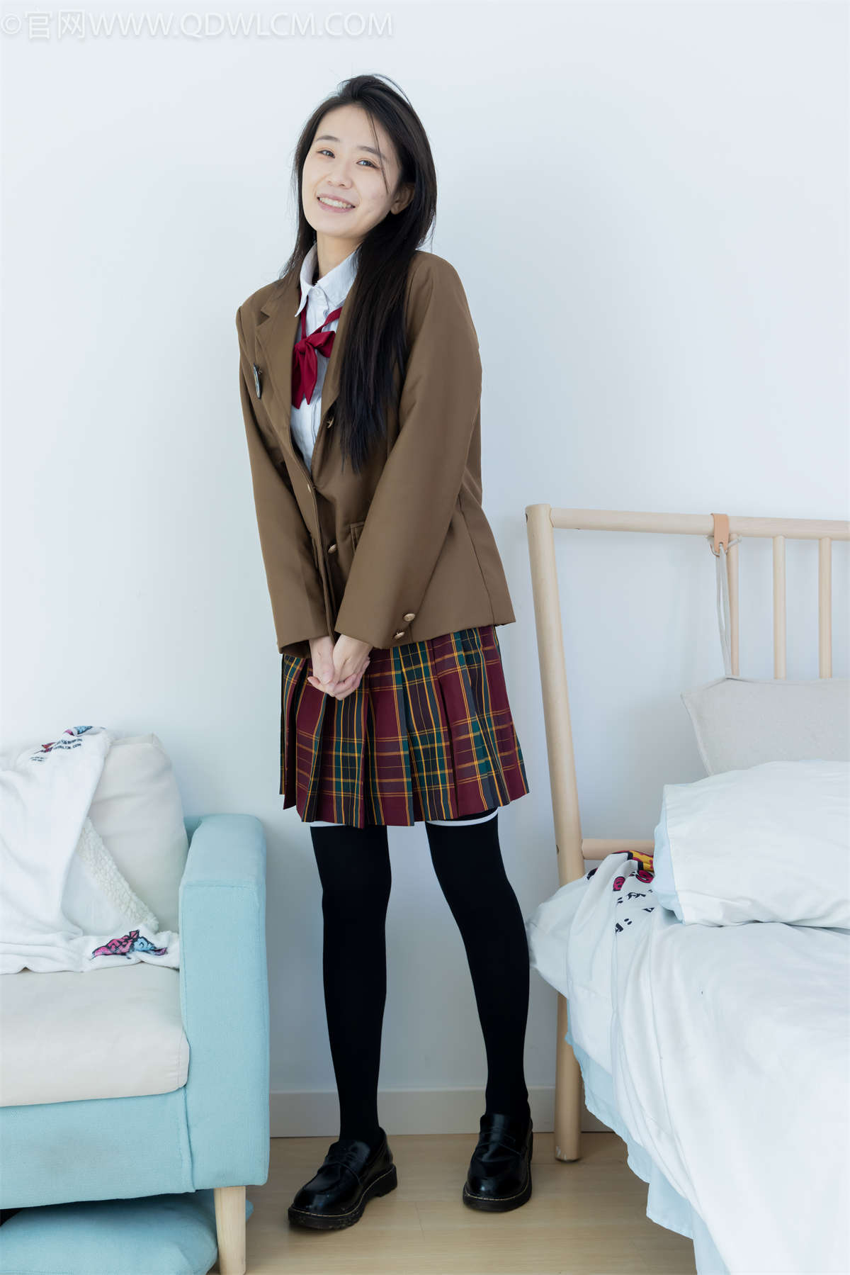 图片[2]-物恋传媒 NO.2188 菜菜-北方的冬天-日更街拍