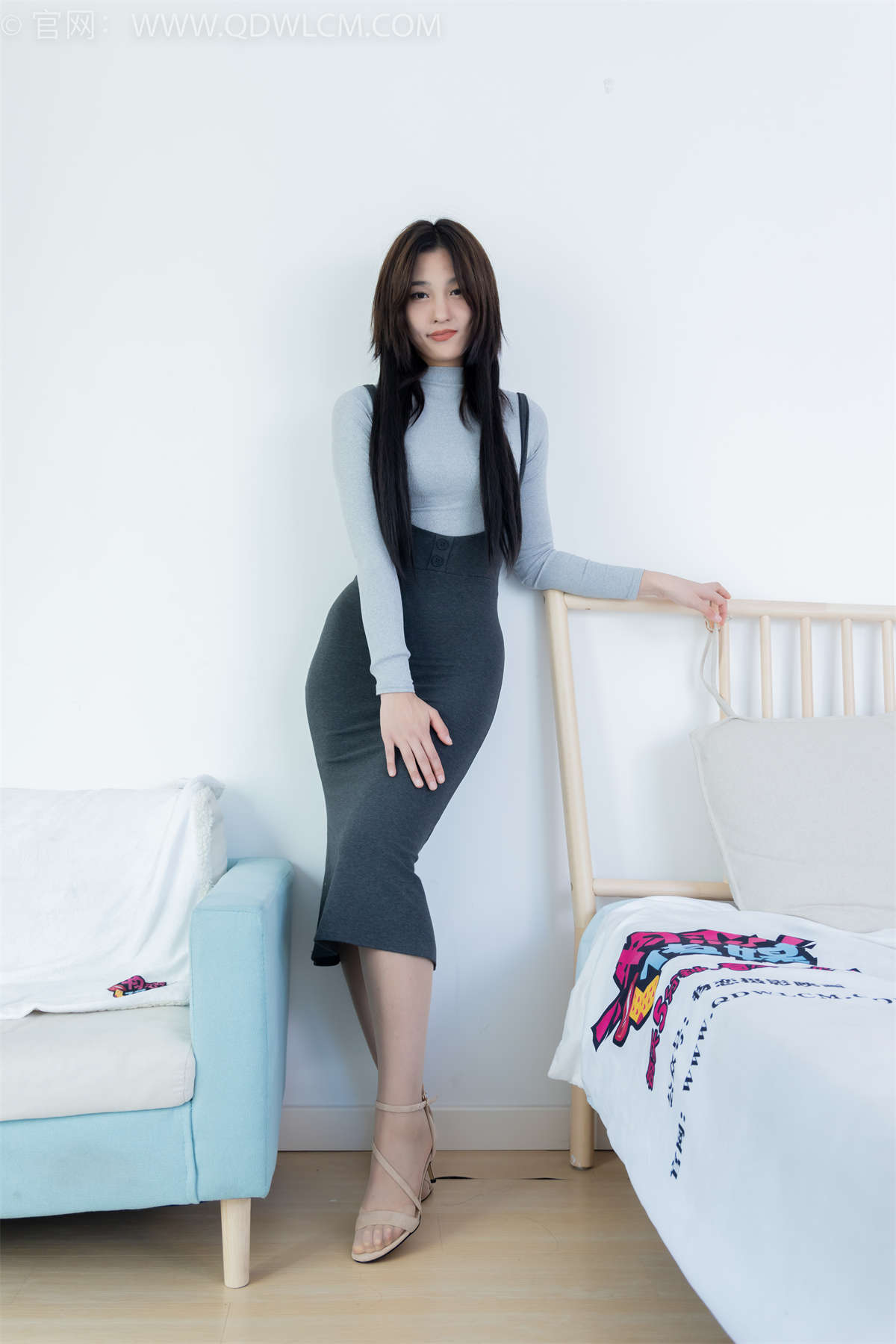 图片[2]-物恋传媒 NO.2190 灰灰-大雾重重-日更街拍