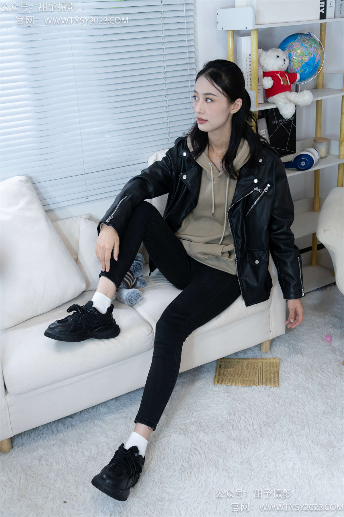 图片[2]-甜予摄影014期：肉肉-运动鞋、白棉袜、裸足 完整版-日更街拍