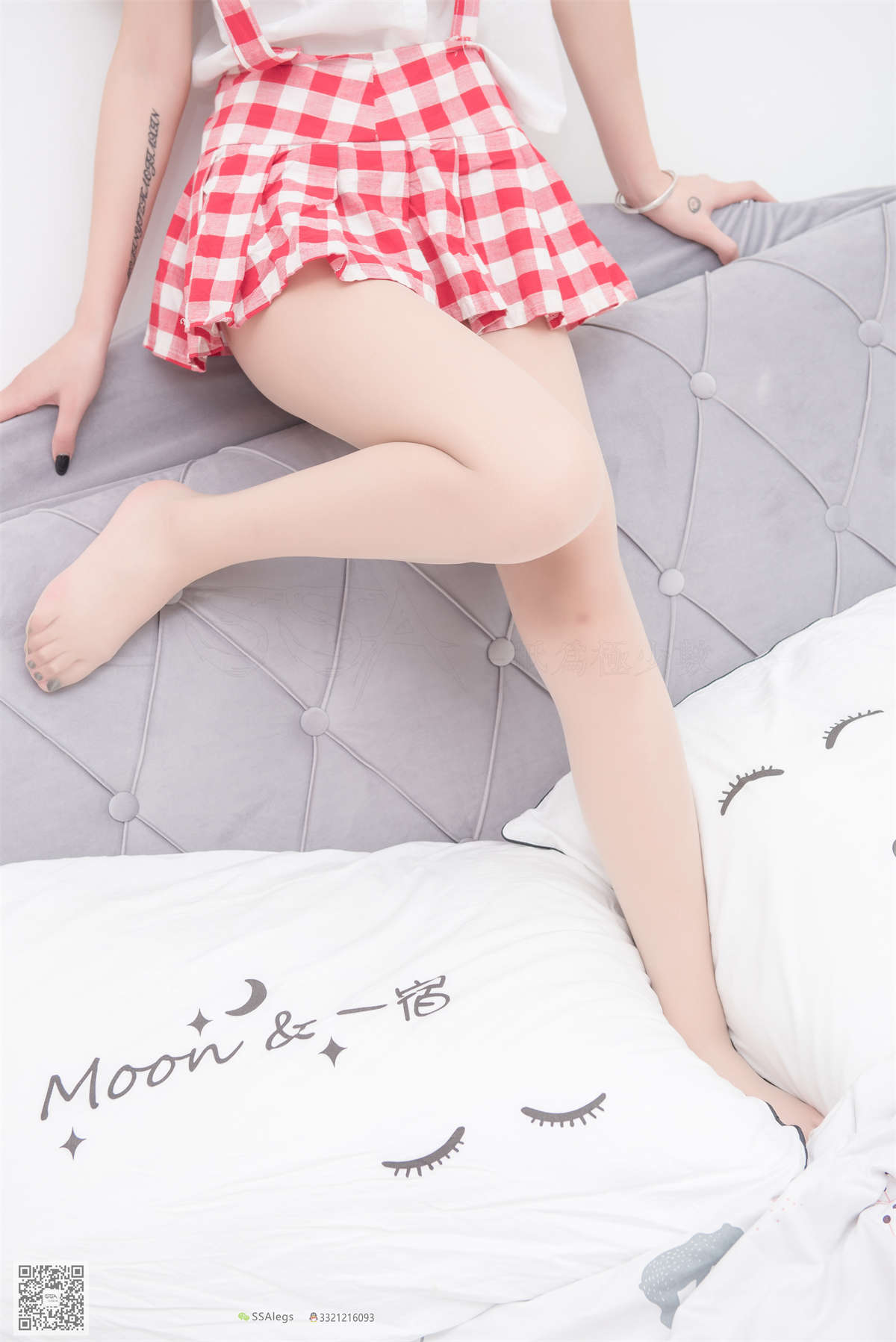 图片[2]-SSA丝社 NO.033 大大 红白格子齐臀超短裙肉丝-日更街拍