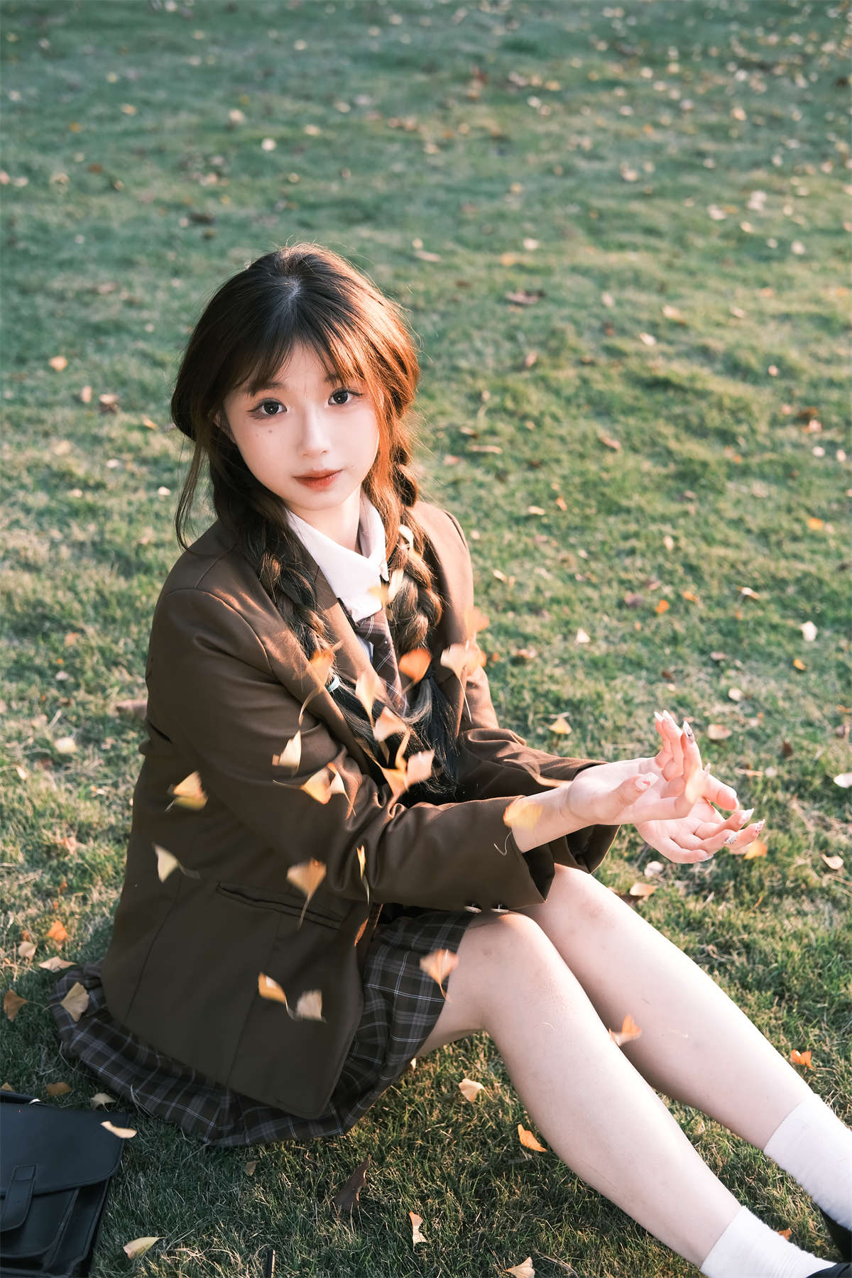 YITUYU艺图语 2023.11.19 黄昏晓 越越插图1