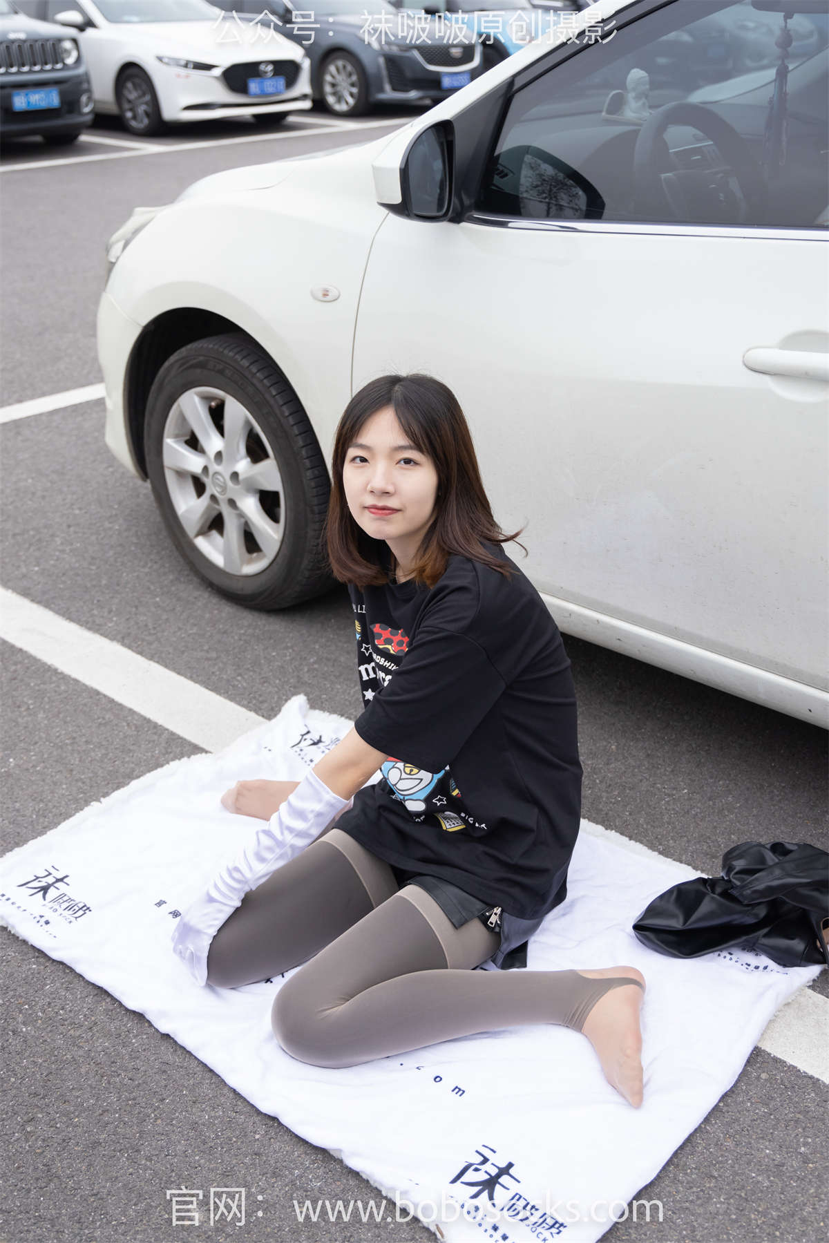 袜啵啵 No.146 小甜豆-高跟长靴、黑色踩脚裤（在肉丝里打底）、肉丝（脚尖加固款）花絮版插图1