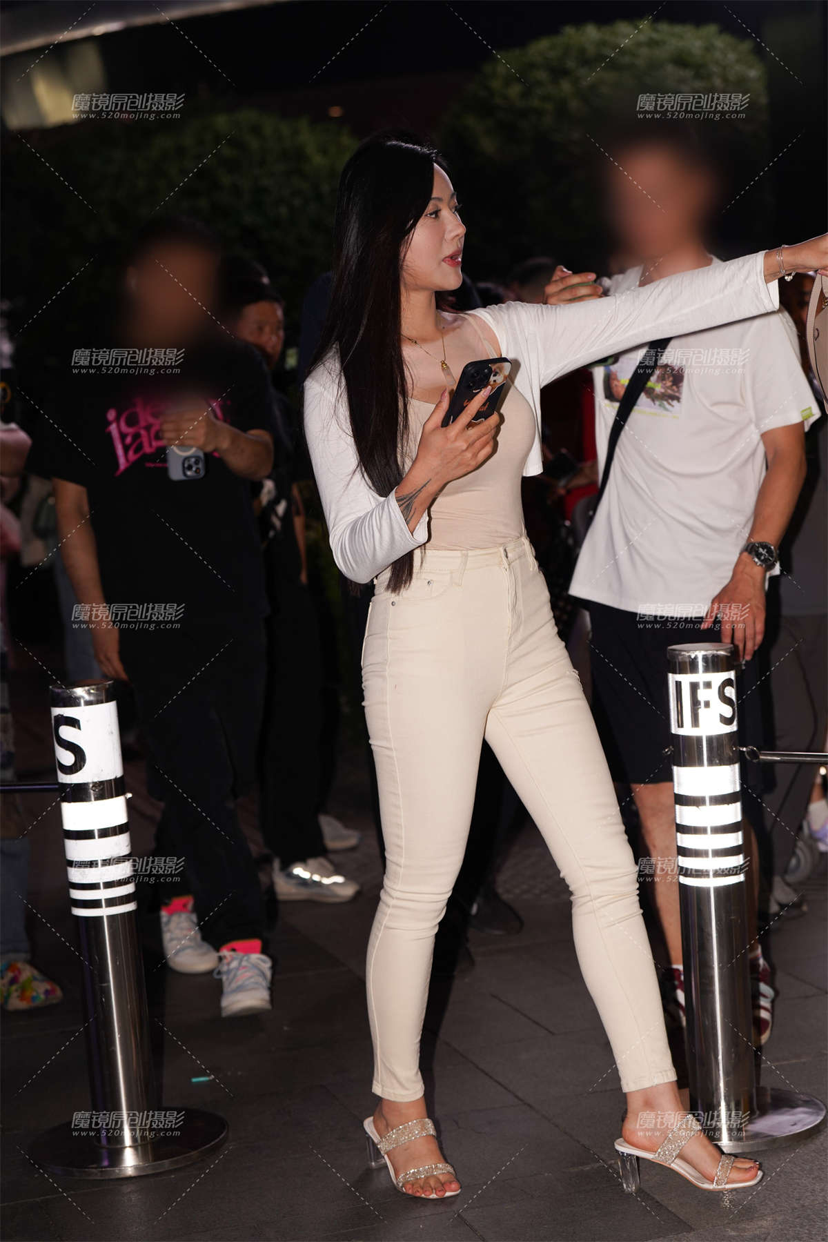 图片[2]-紧牛美眉-日更街拍