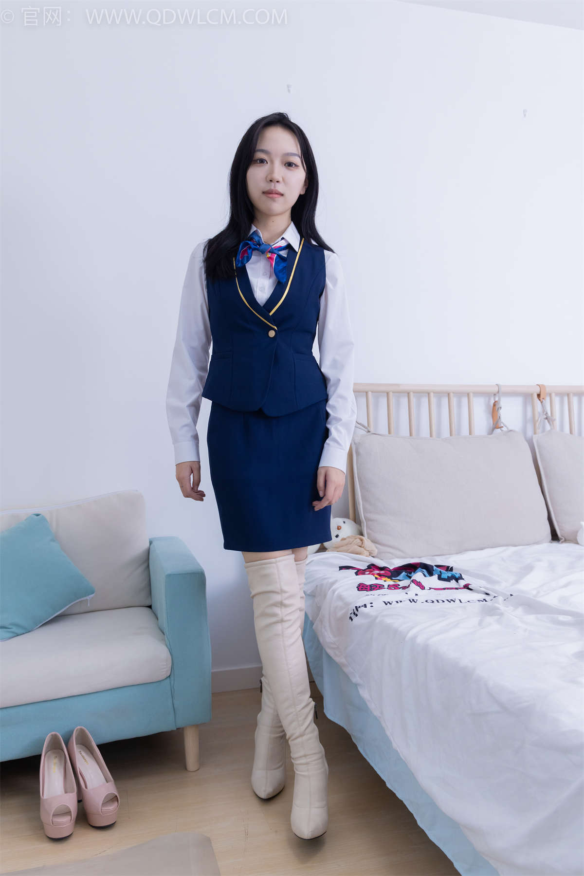 物恋传媒 NO.1944 纱纱-黄油奶酪-日更街拍