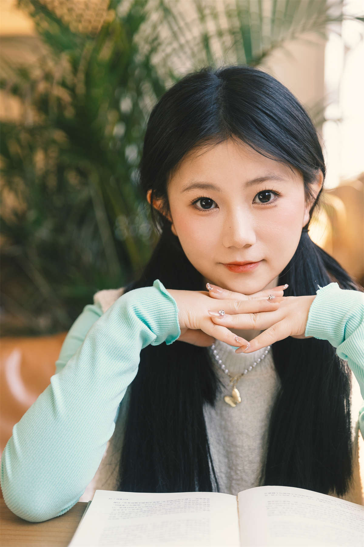 YITUYU艺图语 2024.03.24 光落在她身上 肉宋堡插图1