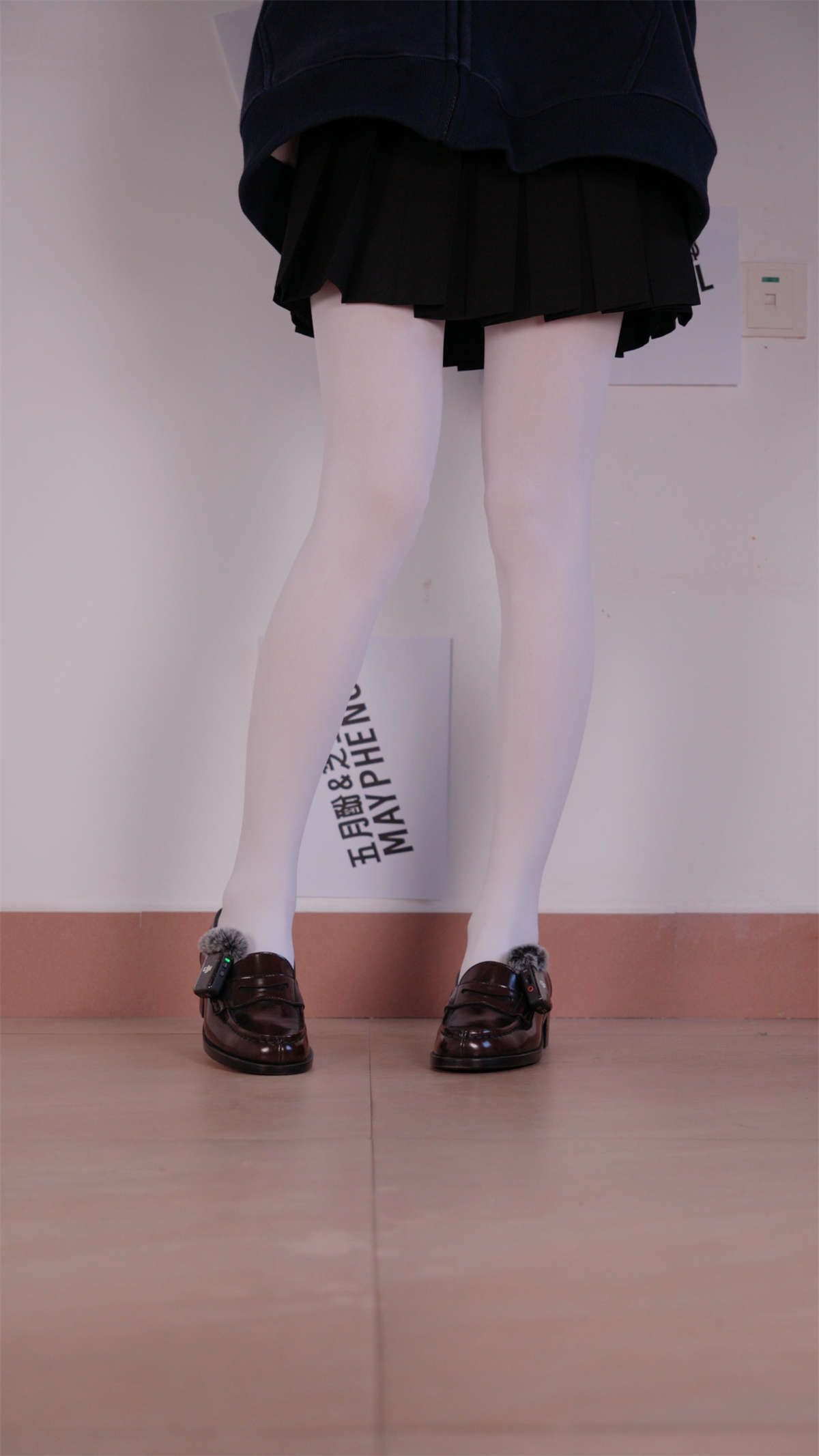 图片[2]-芝士好椰 左耳听左脚右耳听右脚-日更街拍