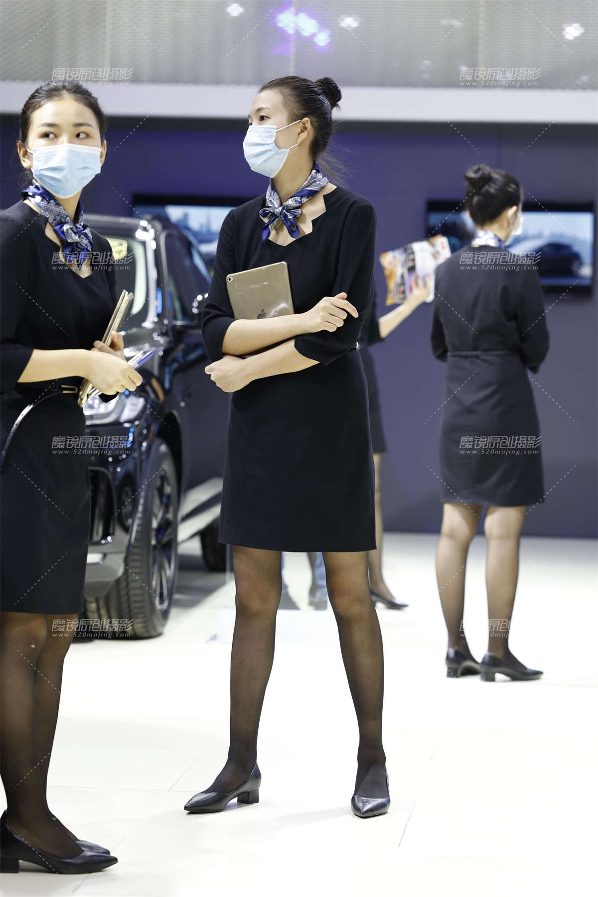 图片[2]-20201003黑裙黑丝捷豹销售-日更街拍