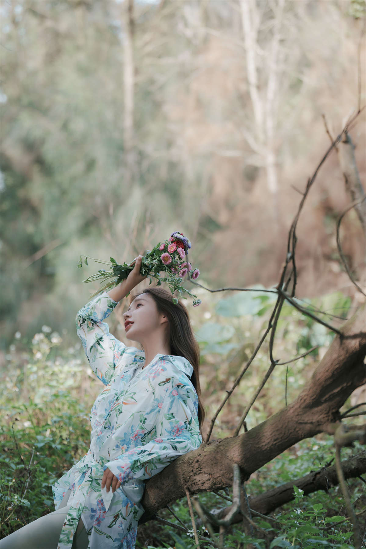 YITUYU艺图语 2022.08.11 氧气女孩的盛夏密林 姝雯同学插图1