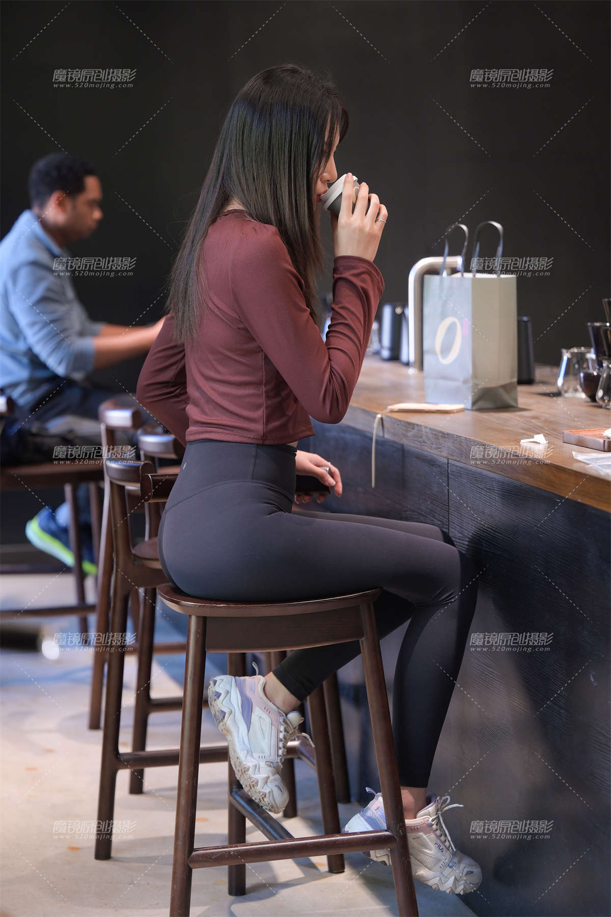 优雅的旋律-日更街拍