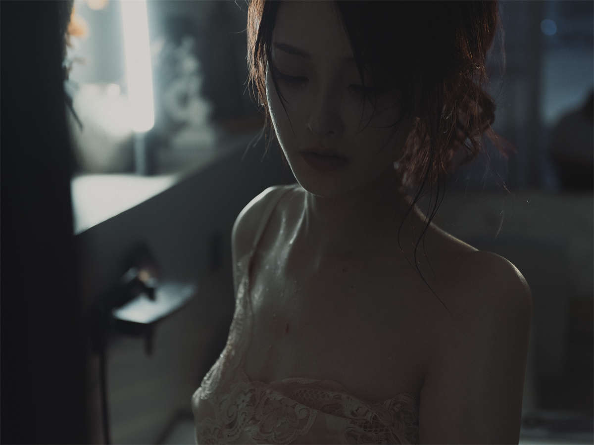 YITUYU艺图语 2025.01.15 转身离别 文文子插图1