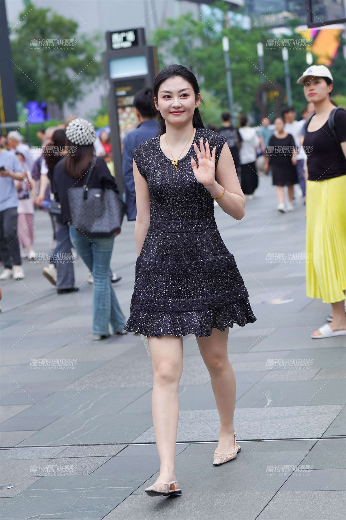 气质女人味-日更街拍