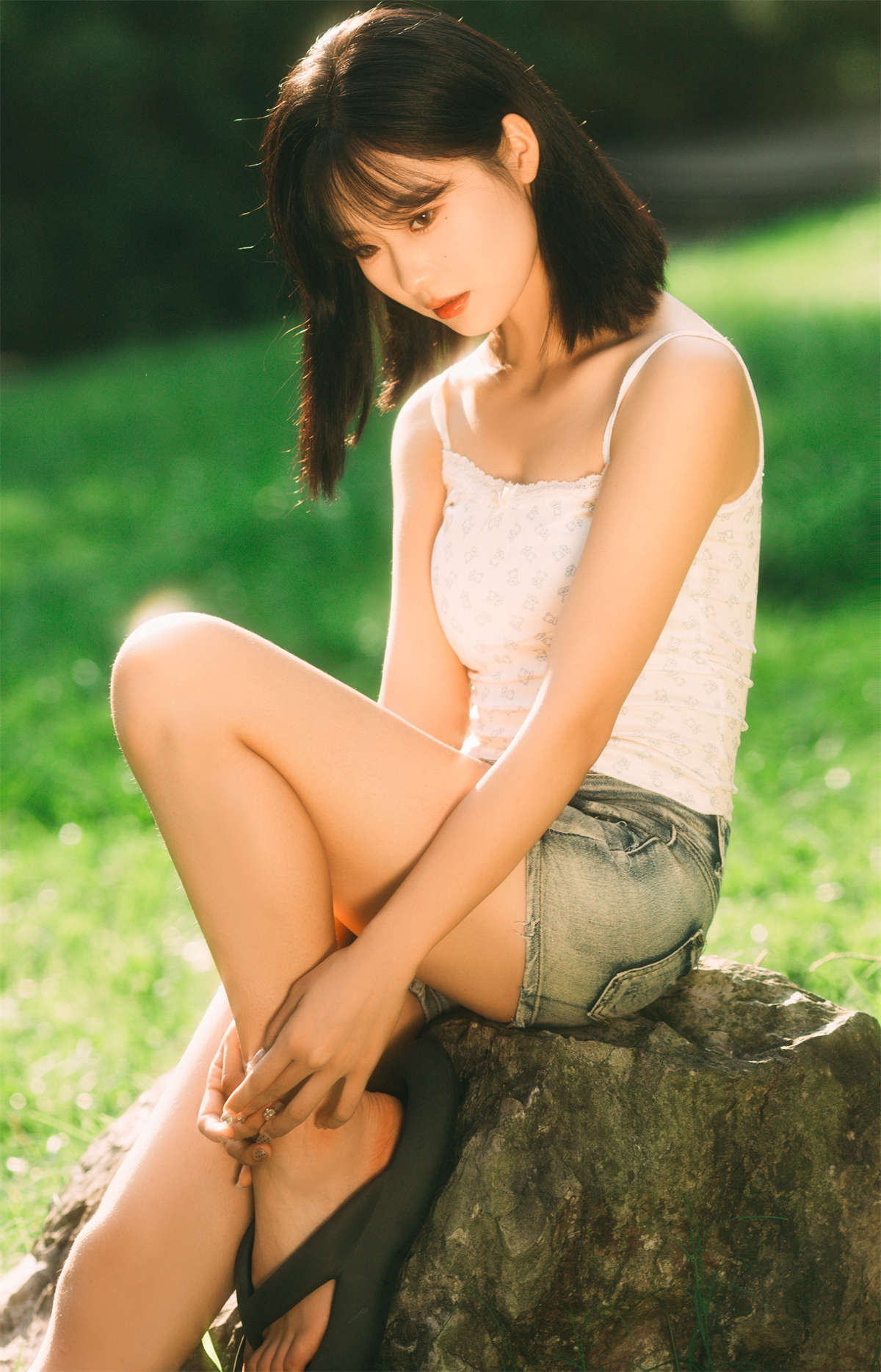 YITUYU艺图语 2024.11.17 悬浮夏日里的彩色泡泡 羔丽代插图1