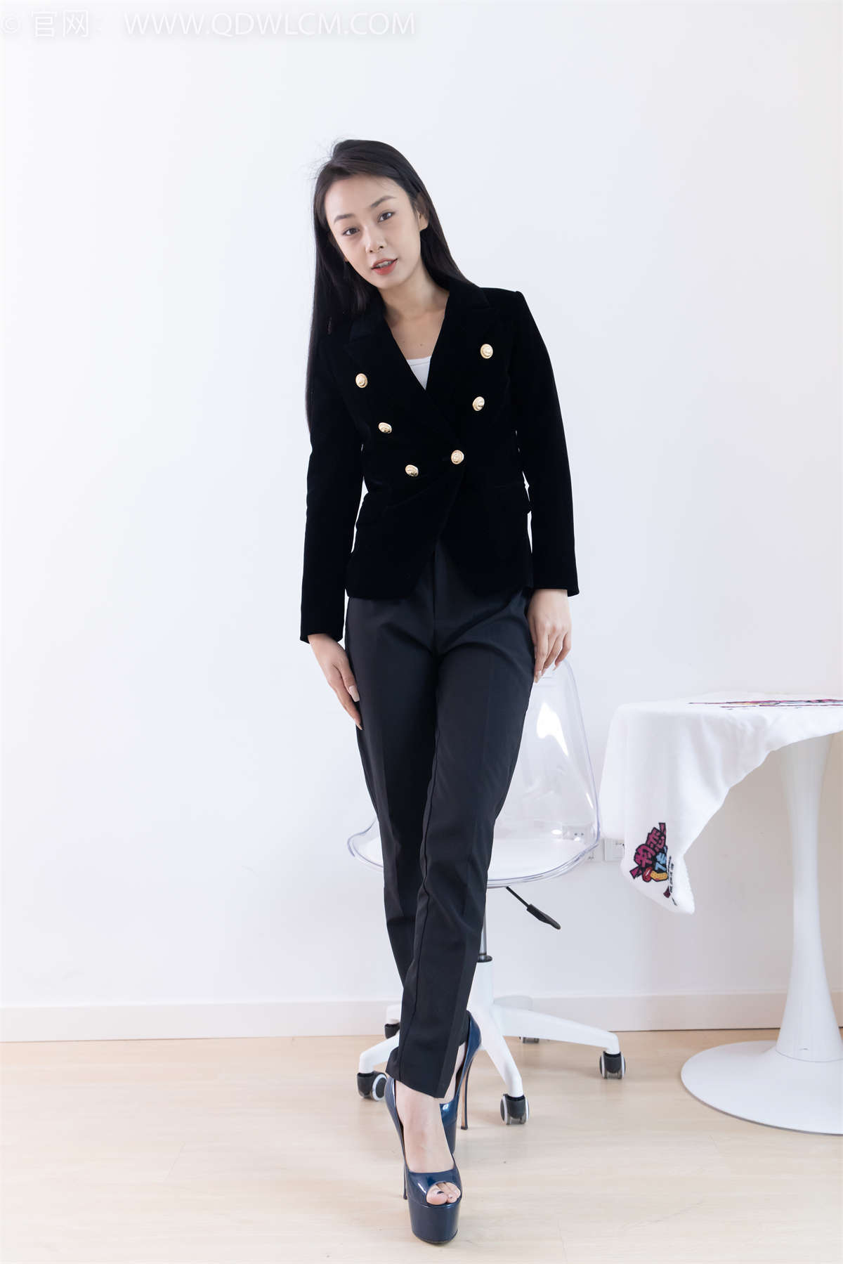 图片[2]-物恋传媒 NO.1954 岚岚-悲伤情歌-日更街拍