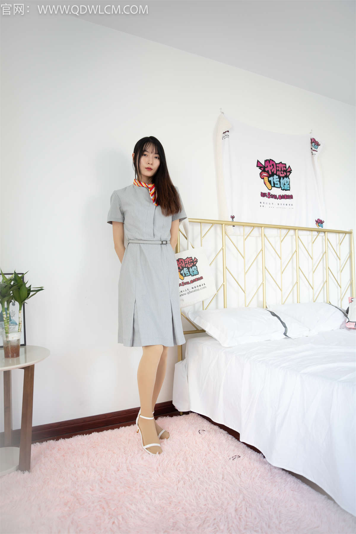 物恋传媒 NO.1423 猫耳-潜入海底-日更街拍