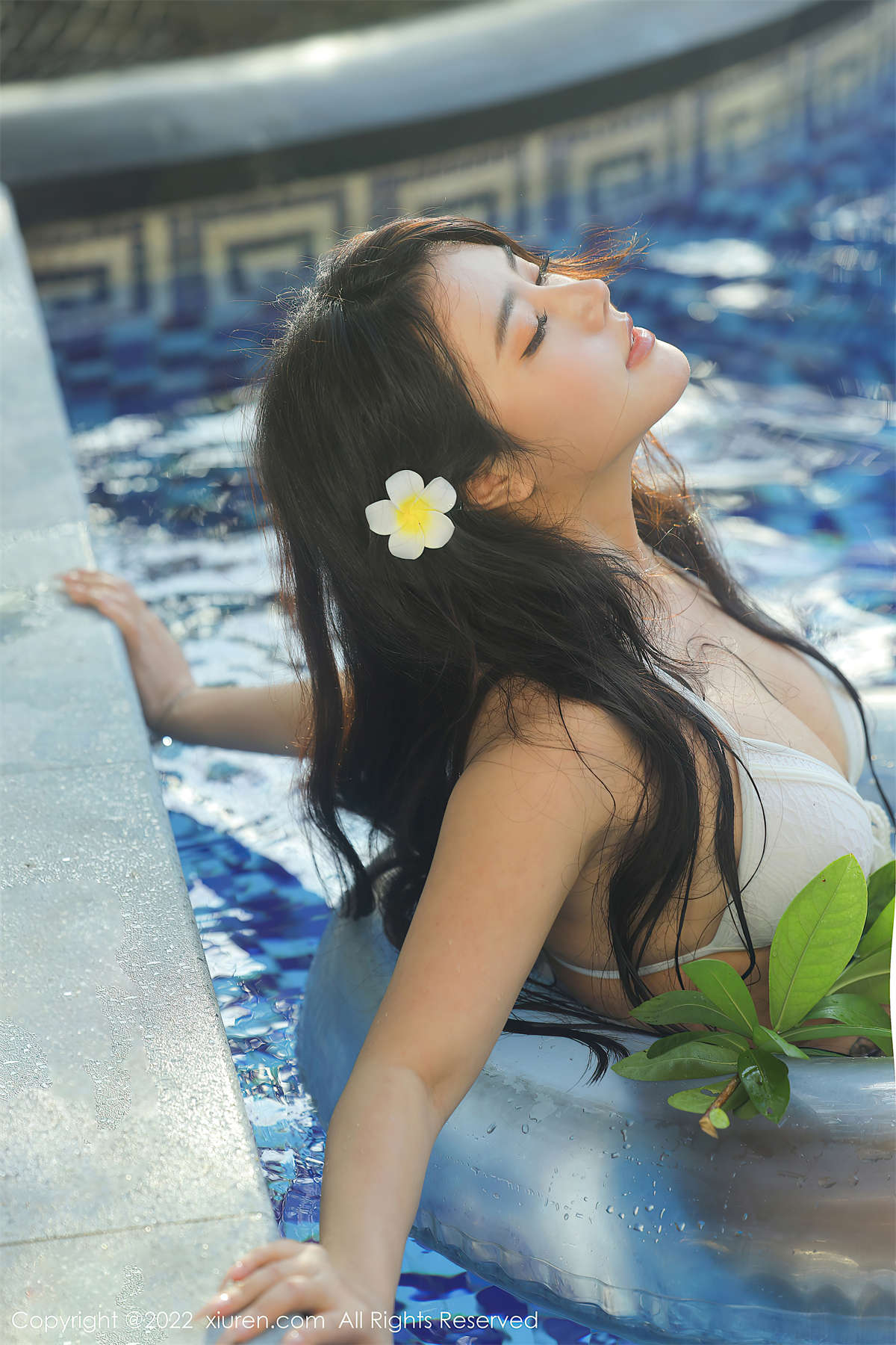 Xiuren秀人网 2022.08.02 NO.5370 玛鲁娜Manuela-日更街拍