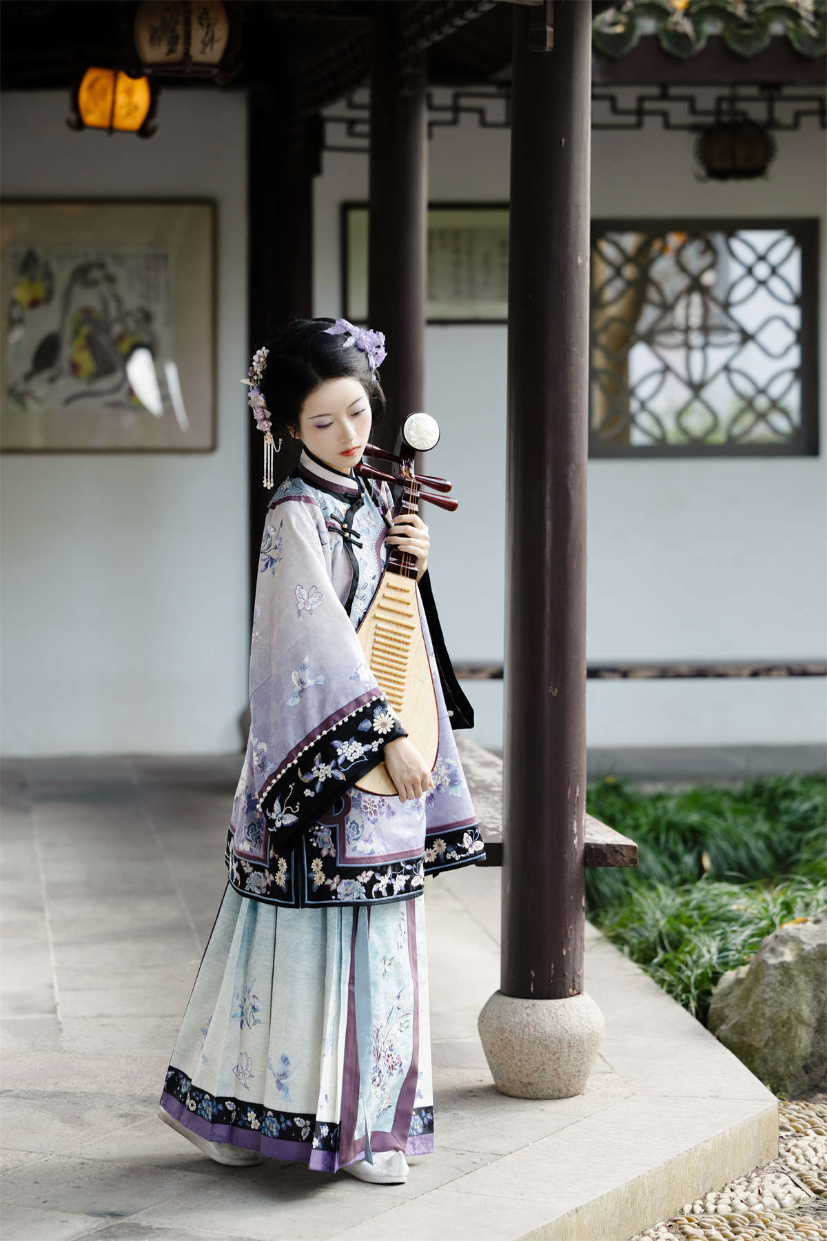 YITUYU艺图语 2024.01.04 笼中雀 方辞颜插图1