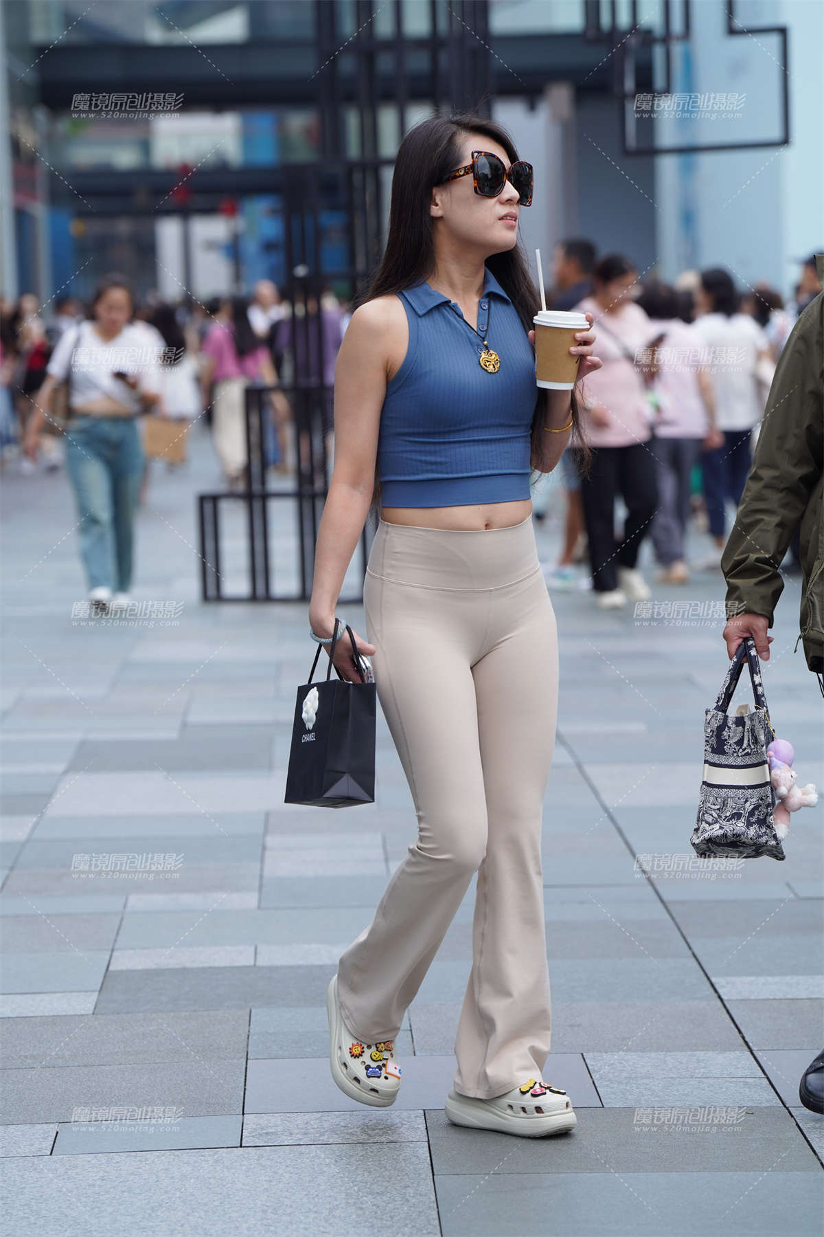 瑜伽少F-日更街拍