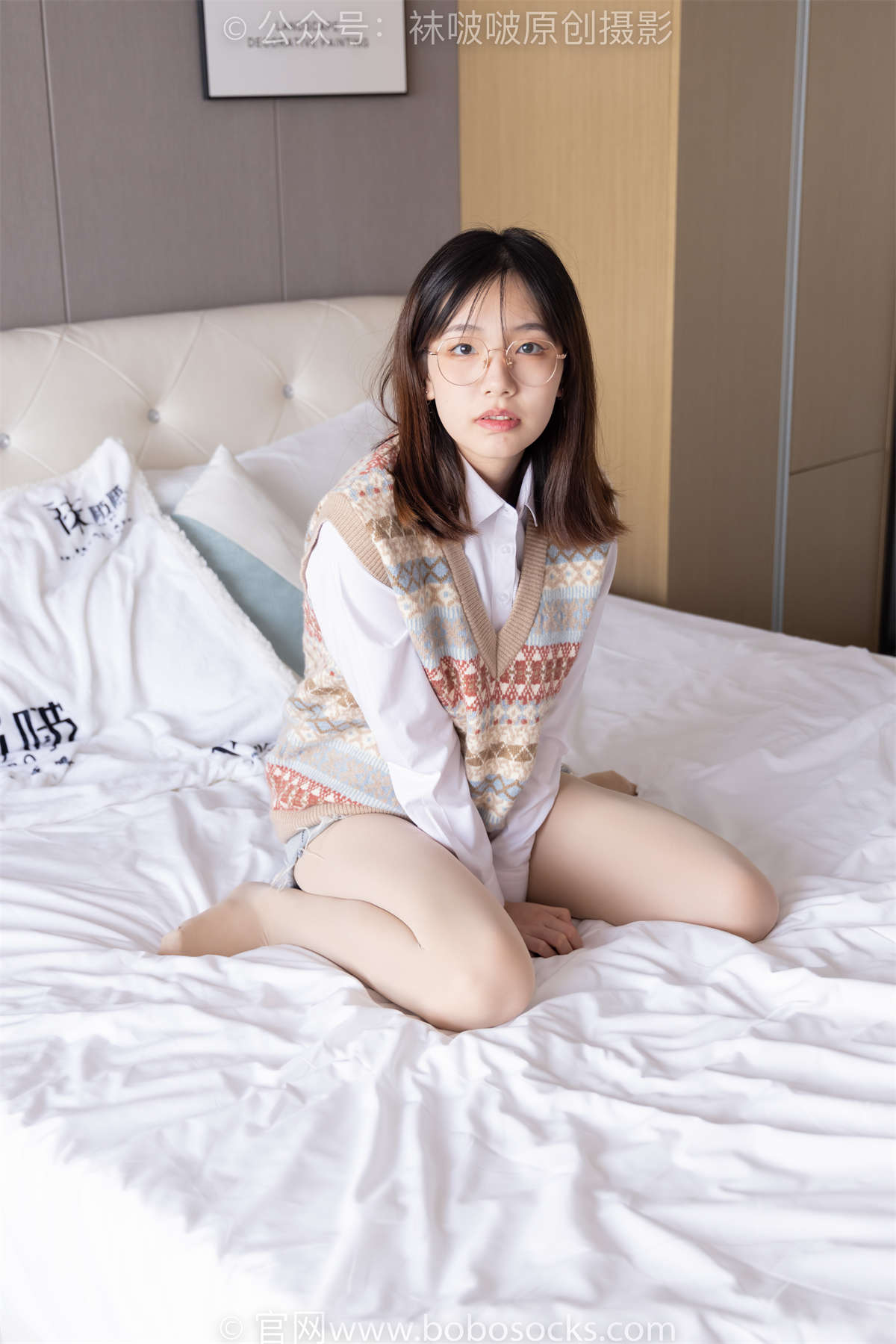 图片[2]-袜啵啵 No.169 小甜豆-黑皮鞋、厚黑丝、厚肉丝 花絮版-日更街拍