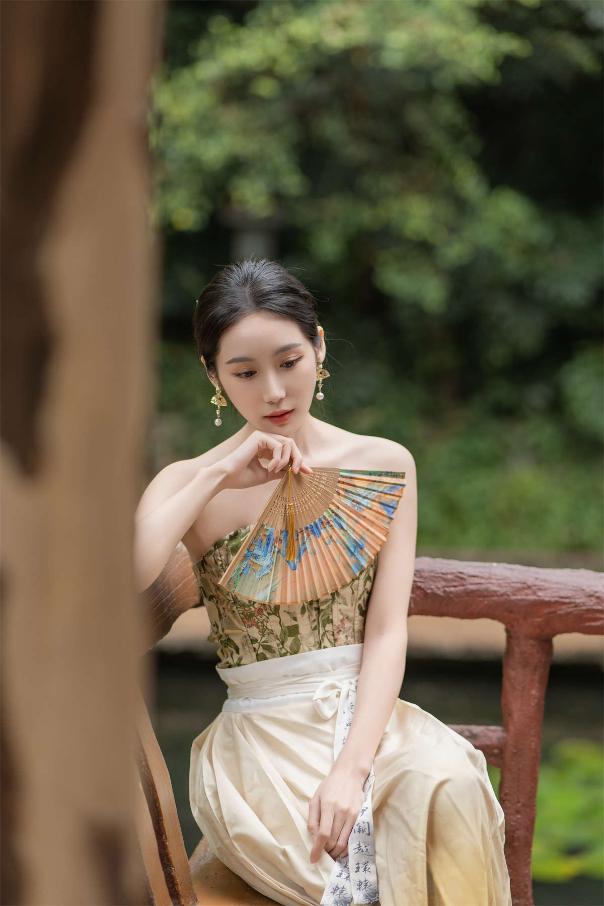 YITUYU艺图语 2025.02.11 翠裳雅韵 山阴-日更街拍