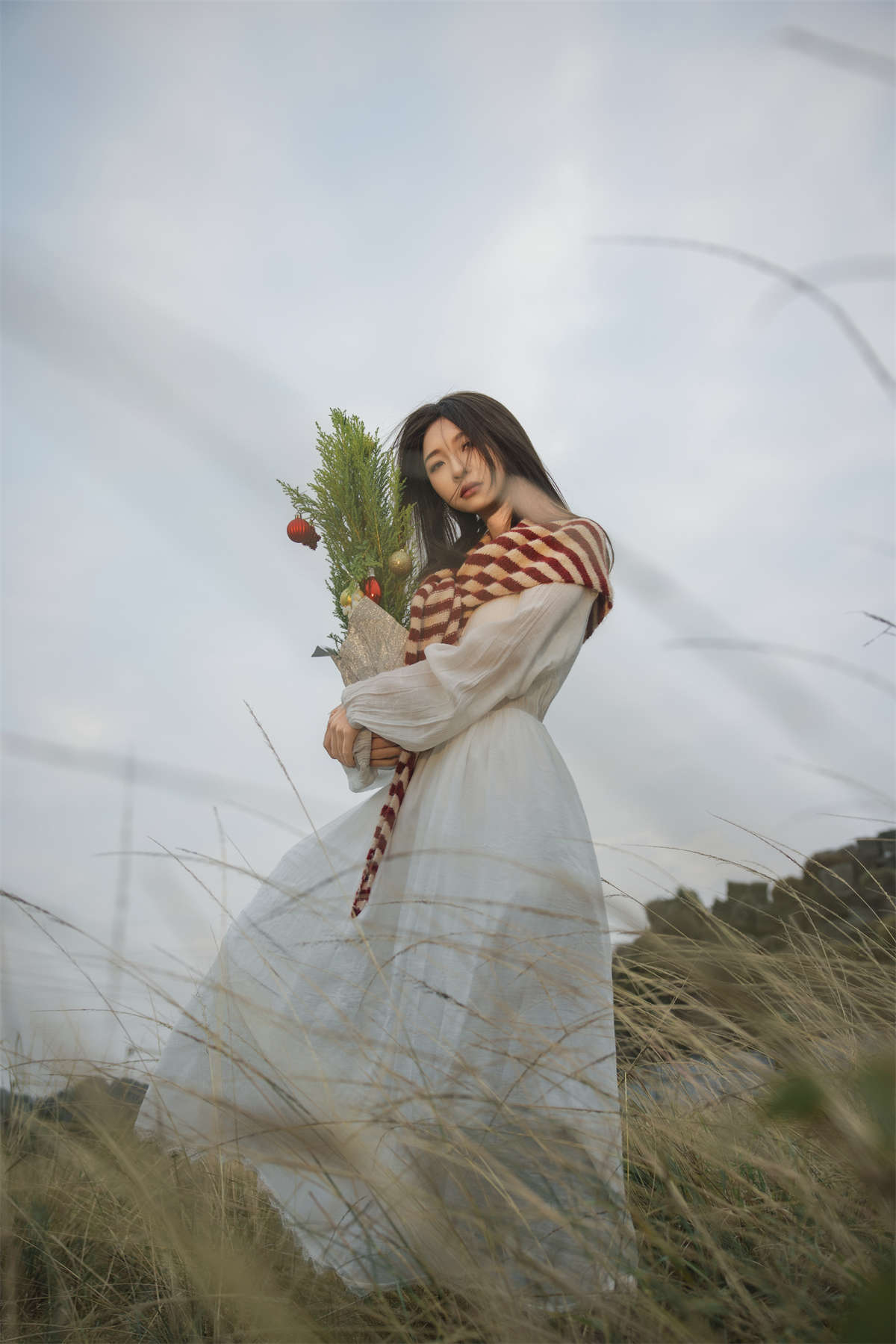 YITUYU艺图语 2025.02.18 一个人的圣诞 失眠面包蟹插图1