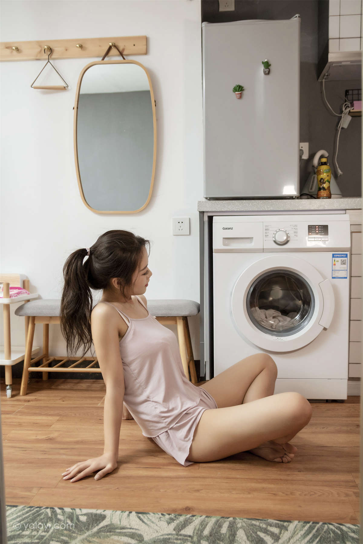 图片[2]-YALAYI雅拉伊2024.04.12 No.1117 温柔婉约 慧儿-日更街拍