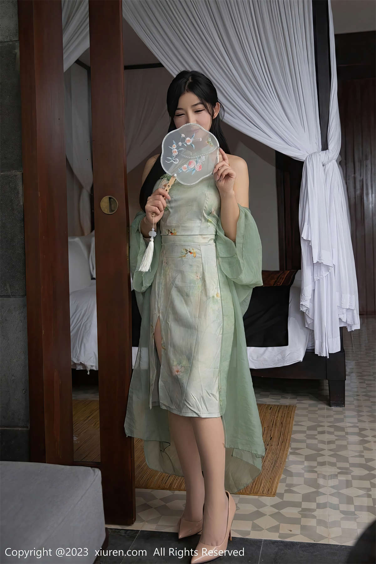 图片[2]-Xiuren秀人网 2023.06.08 No.6880 谭小灵-日更街拍