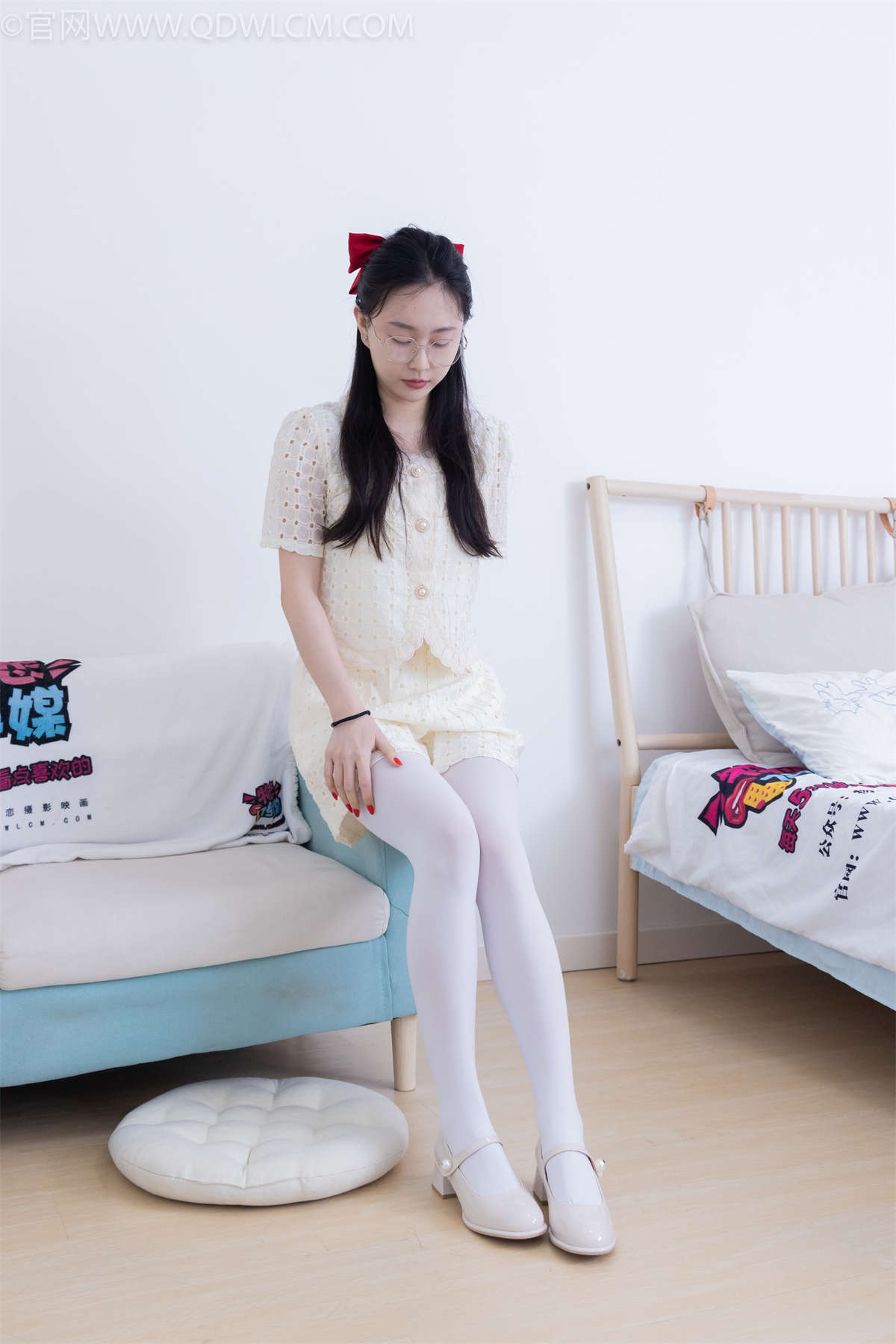 图片[2]-物恋传媒 NO.1936 美兔-卖火柴的小女孩（盲盒2）-日更街拍