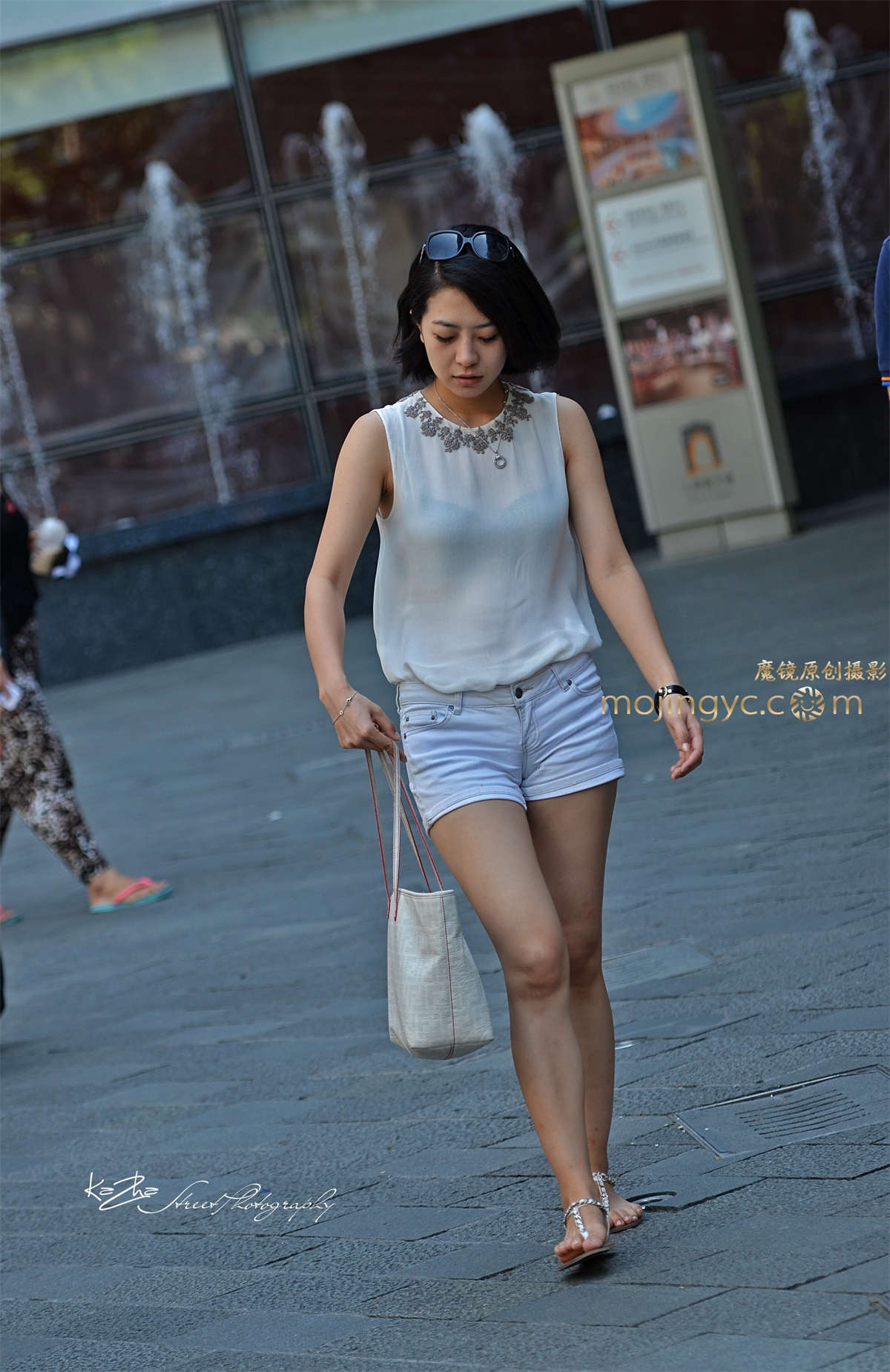 咔喳2016.11.24 街拍60 (14p)-日更街拍