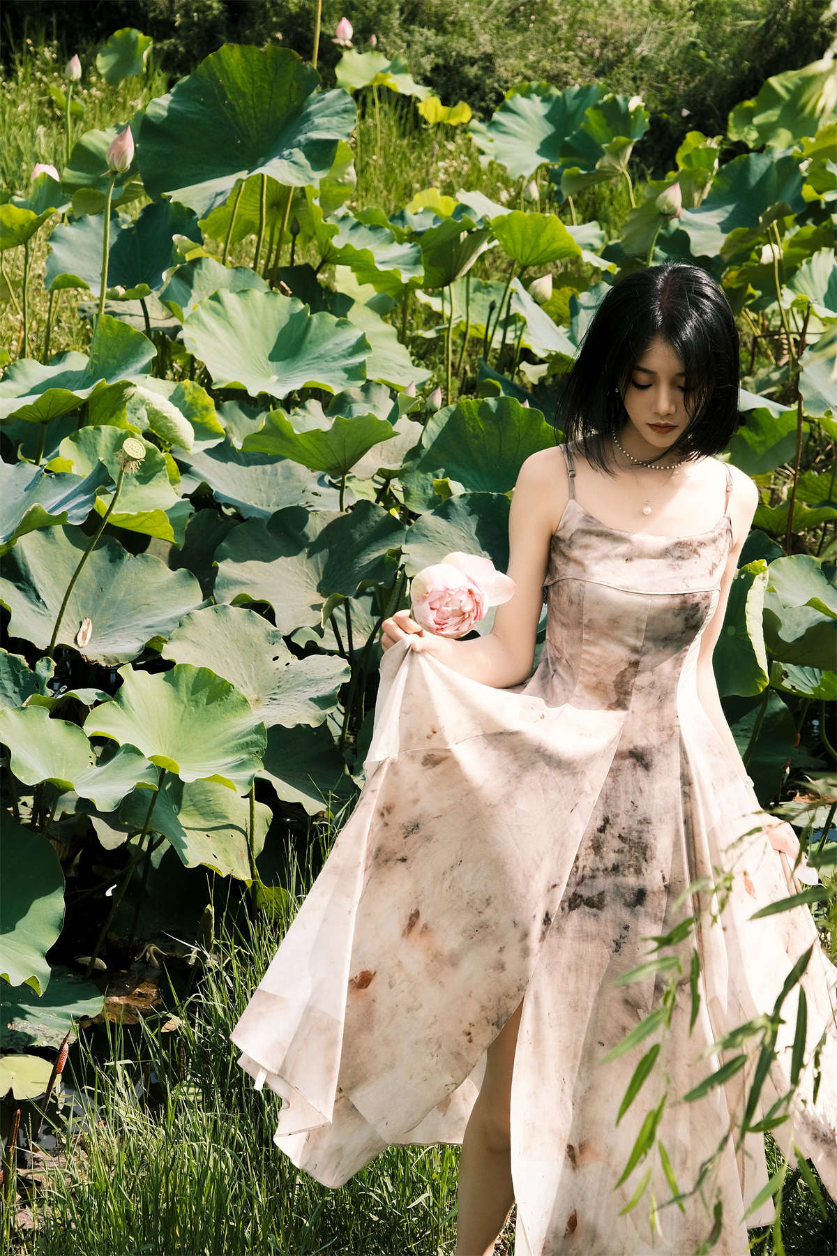 YITUYU艺图语 2025.02.19 那年夏荷 李悦-日更街拍