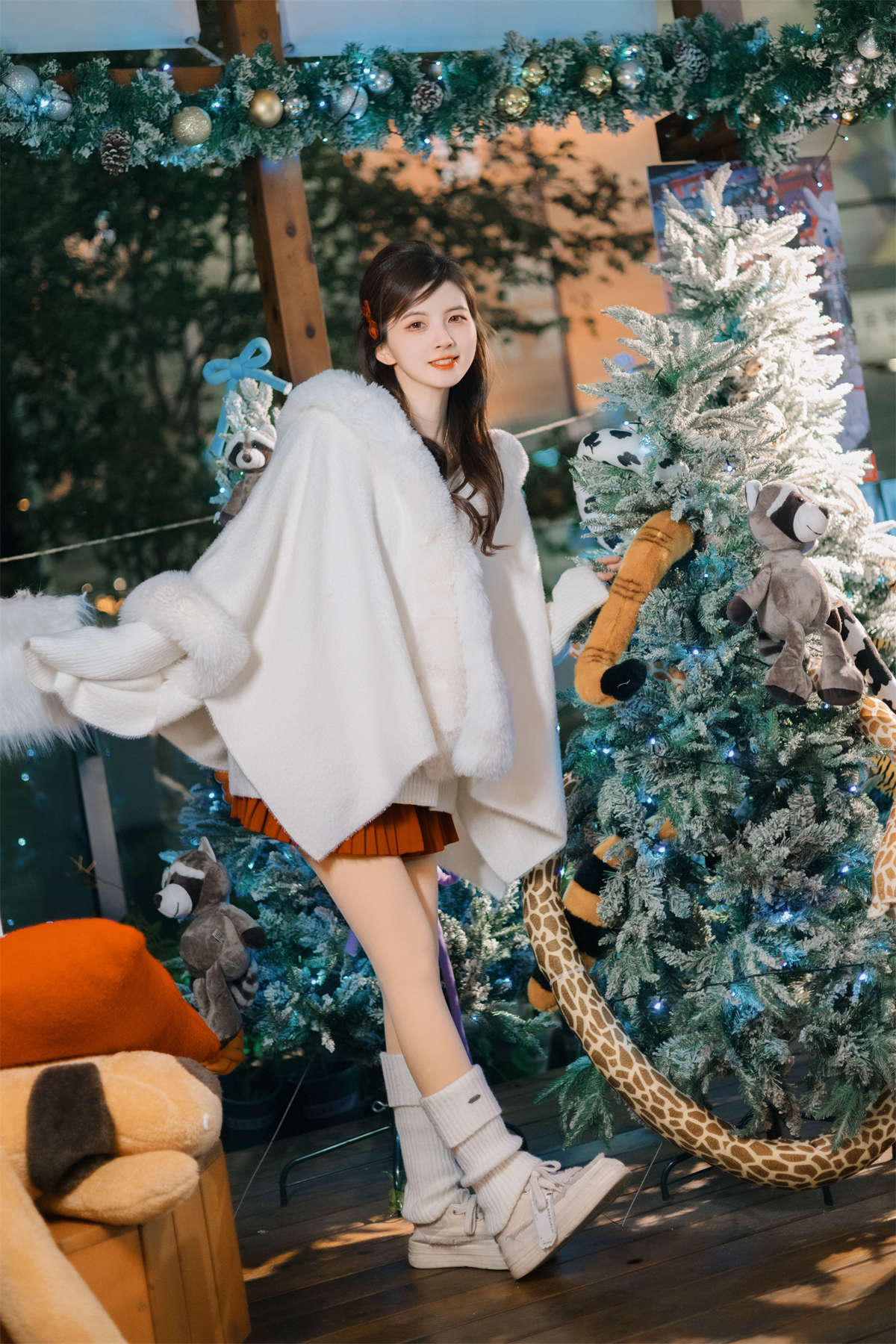 YITUYU艺图语 2025.02.19 圣诞氛围 Tifa丁小妮插图1