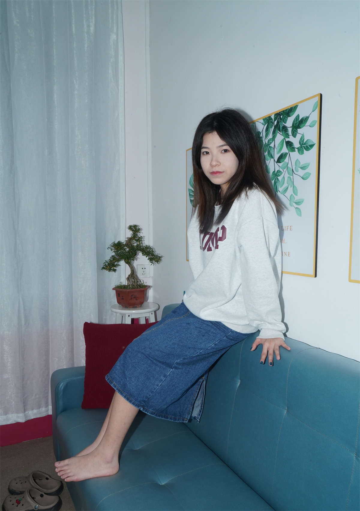 图片[2]-aapary摄影 No.164 新模宣宣的37码美脚脚趾非常整齐-日更街拍