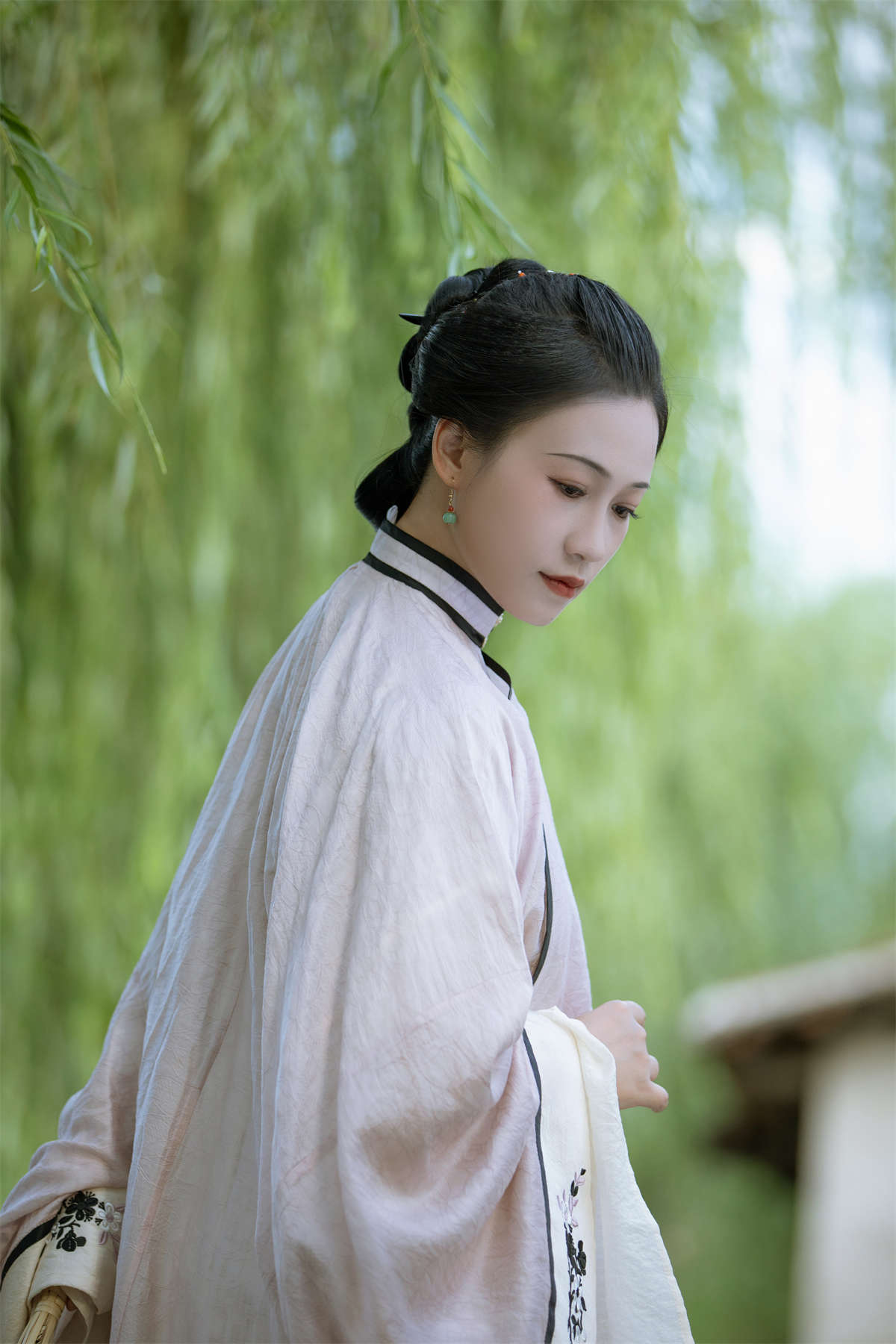 YITUYU艺图语 2025.02.23 柳稍 真真插图1