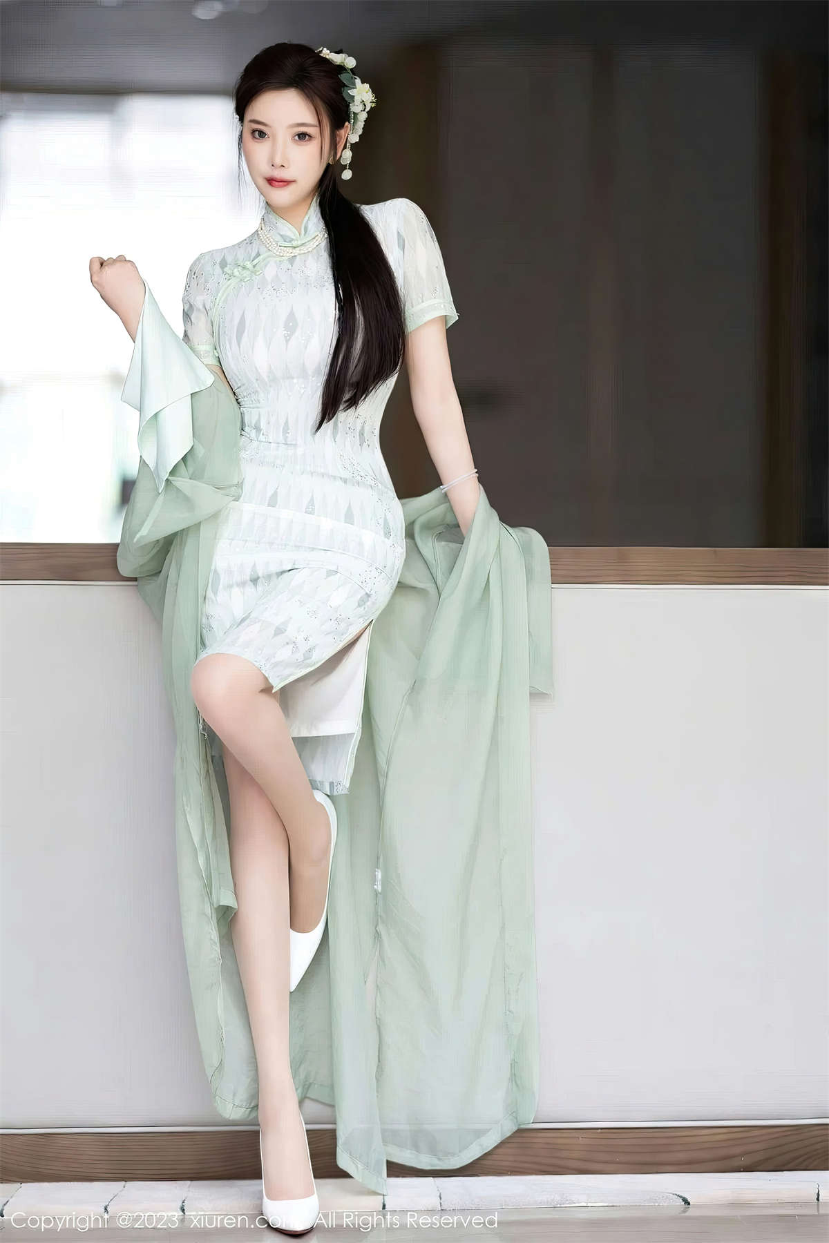 图片[2]-Xiuren秀人网 2023.06.27 No.6983 杨晨晨-日更街拍