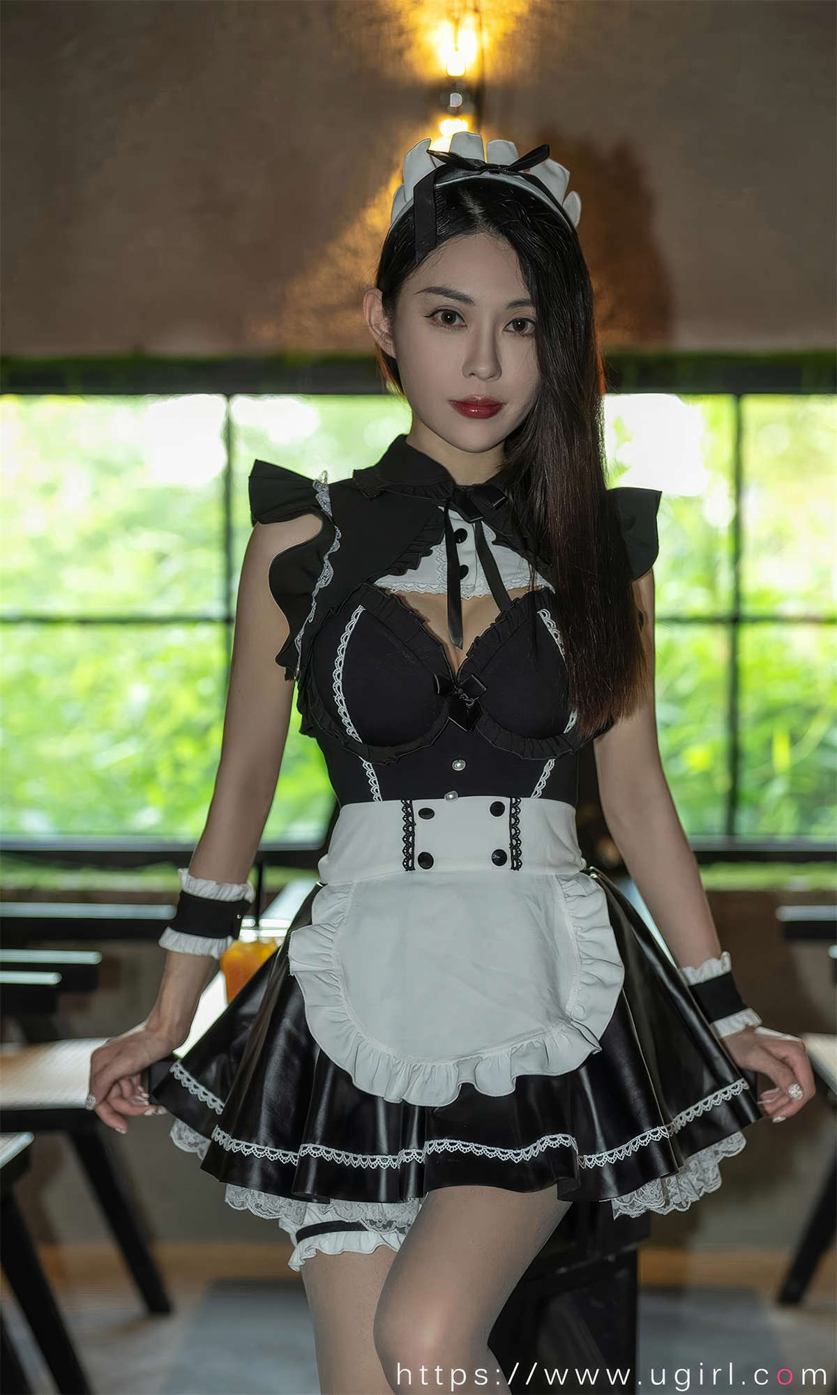 Ugirls爱尤物 NO.2879 眼里的星星 atasha-日更街拍