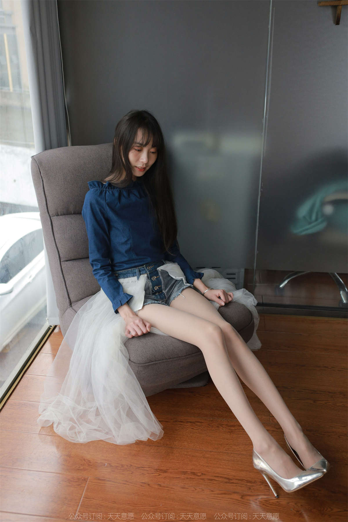 IESS异思趣向 2022.03.31 丝享家1045：团团 长腿白纱-日更街拍