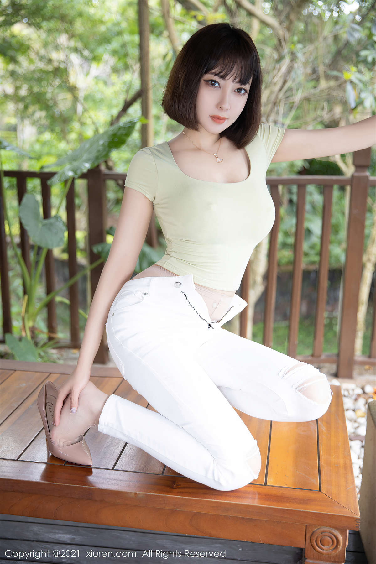 Xiuren秀人网 2021.07.22 NO.3704 果儿Victoria插图1