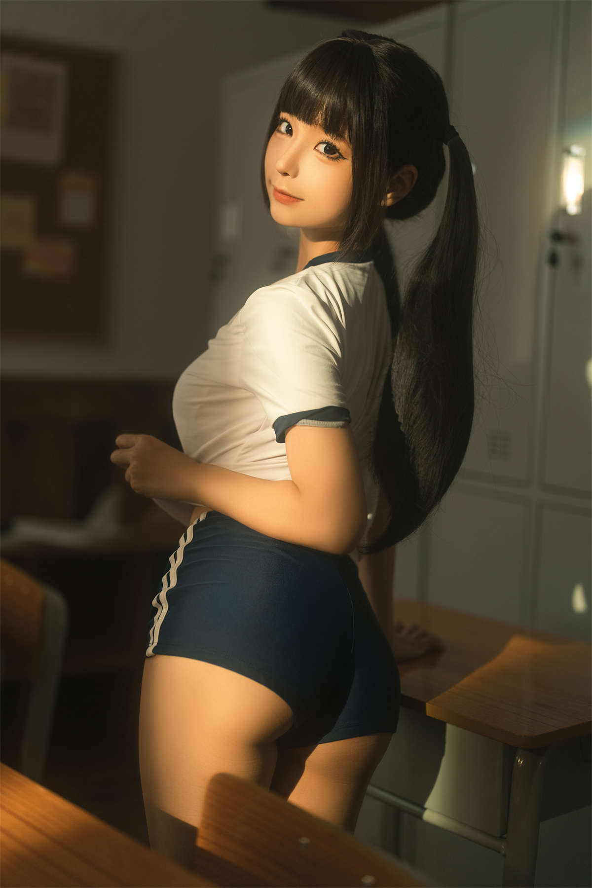 图片[2]-知名动漫博主-蠢沫沫 午后课间-日更街拍