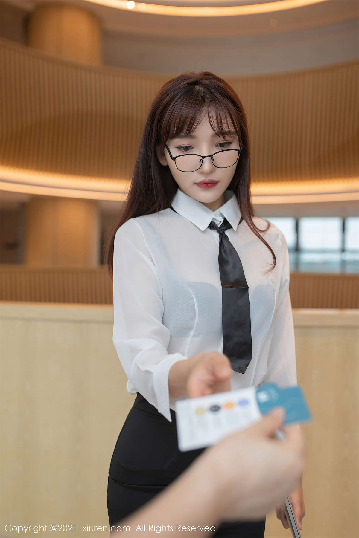 Xiuren秀人网 2021.07.22 NO.3705 陆萱萱-日更街拍