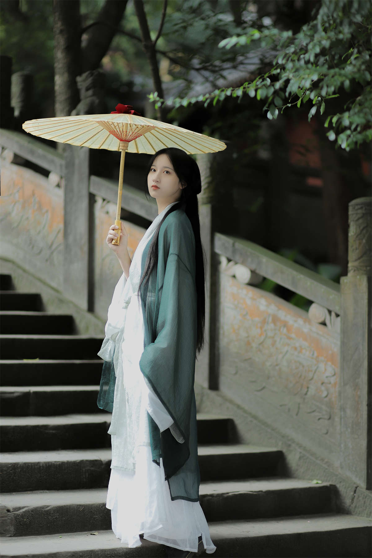 图片[2]-YITUYU艺图语 2022.02.18 人间忽晚，山河已秋 半夏夏夏-日更街拍