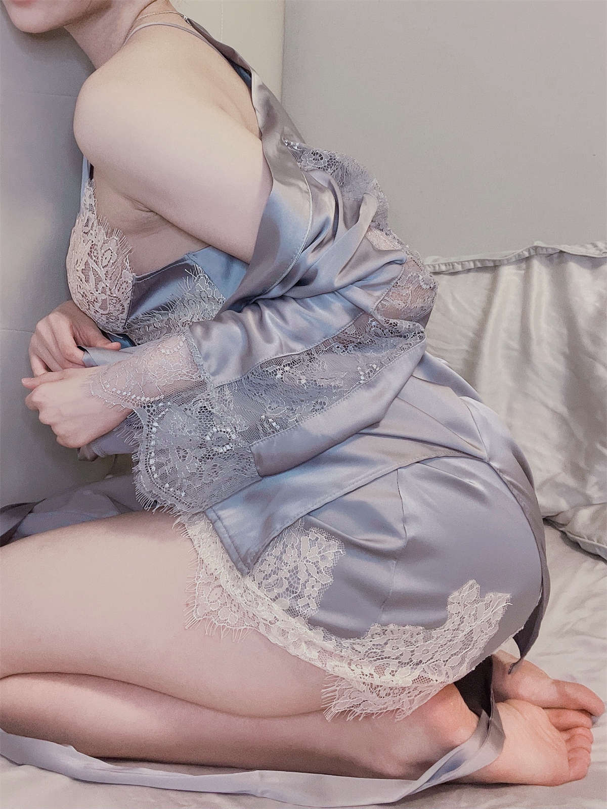 图片[2]-周叽是可爱兔兔No.24 今夕何夕睡袍-日更街拍