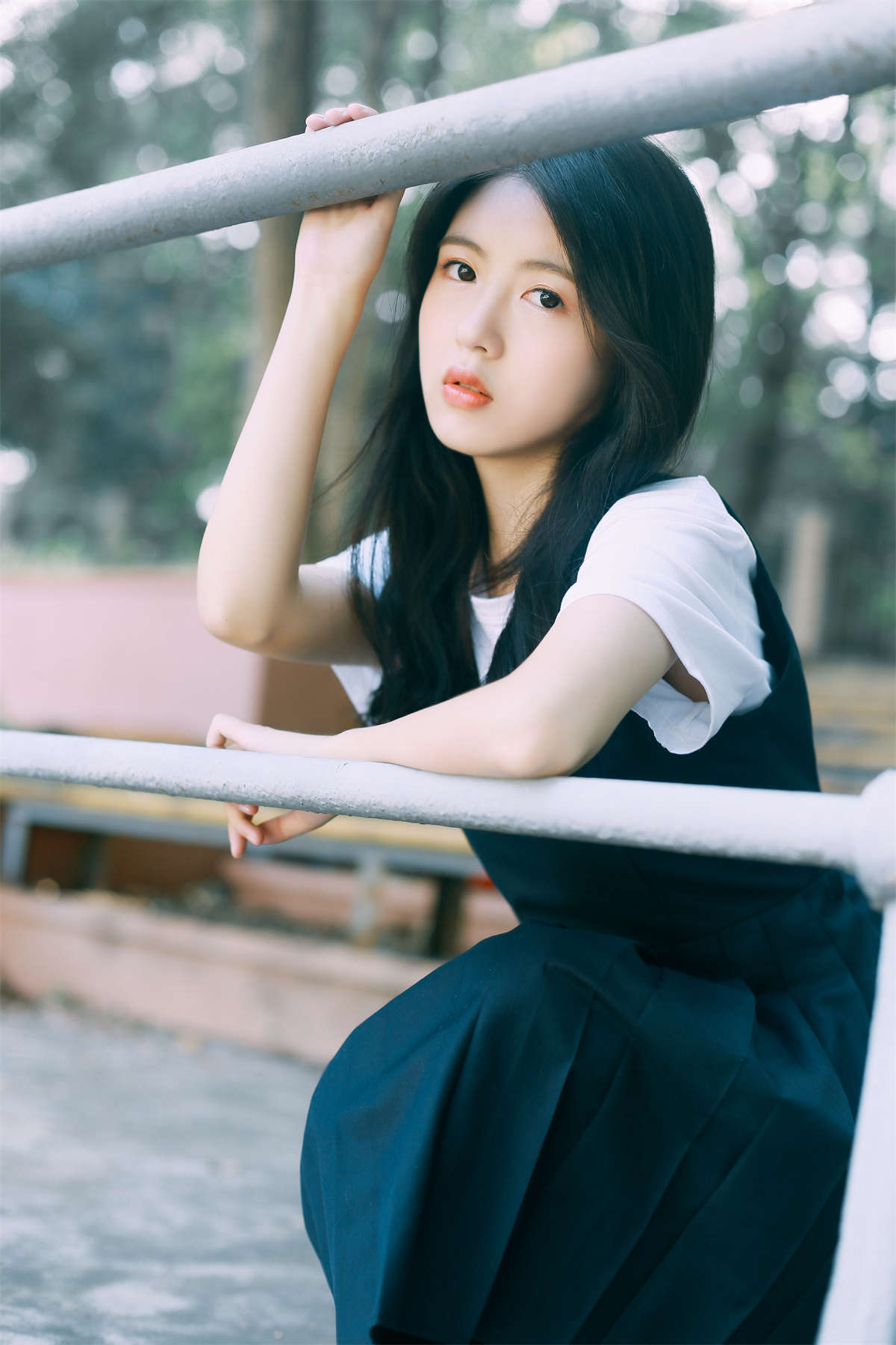 YITUYU艺图语 2024.01.10 校服的裙摆 Anne-zaN-日更街拍
