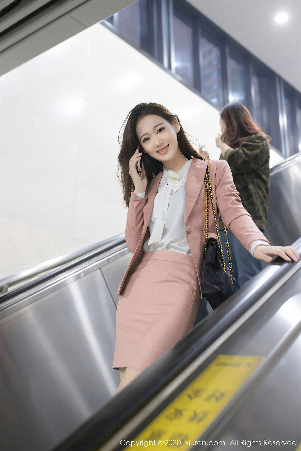 Xiuren秀人网 2020.12.07 NO.2865 唐安琪-日更街拍