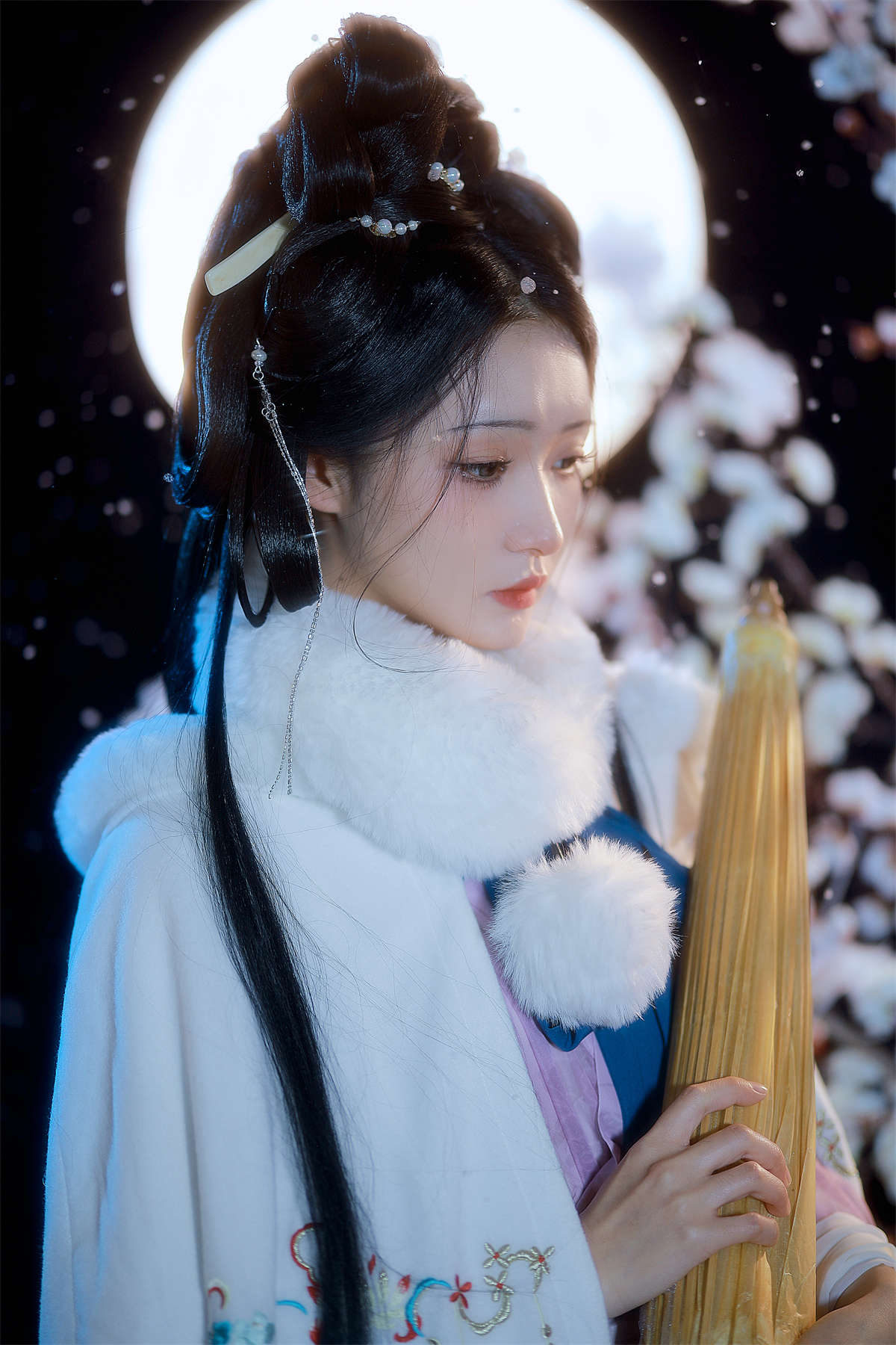 YITUYU艺图语 2025.02.24 围炉观雪 是月月阿-日更街拍