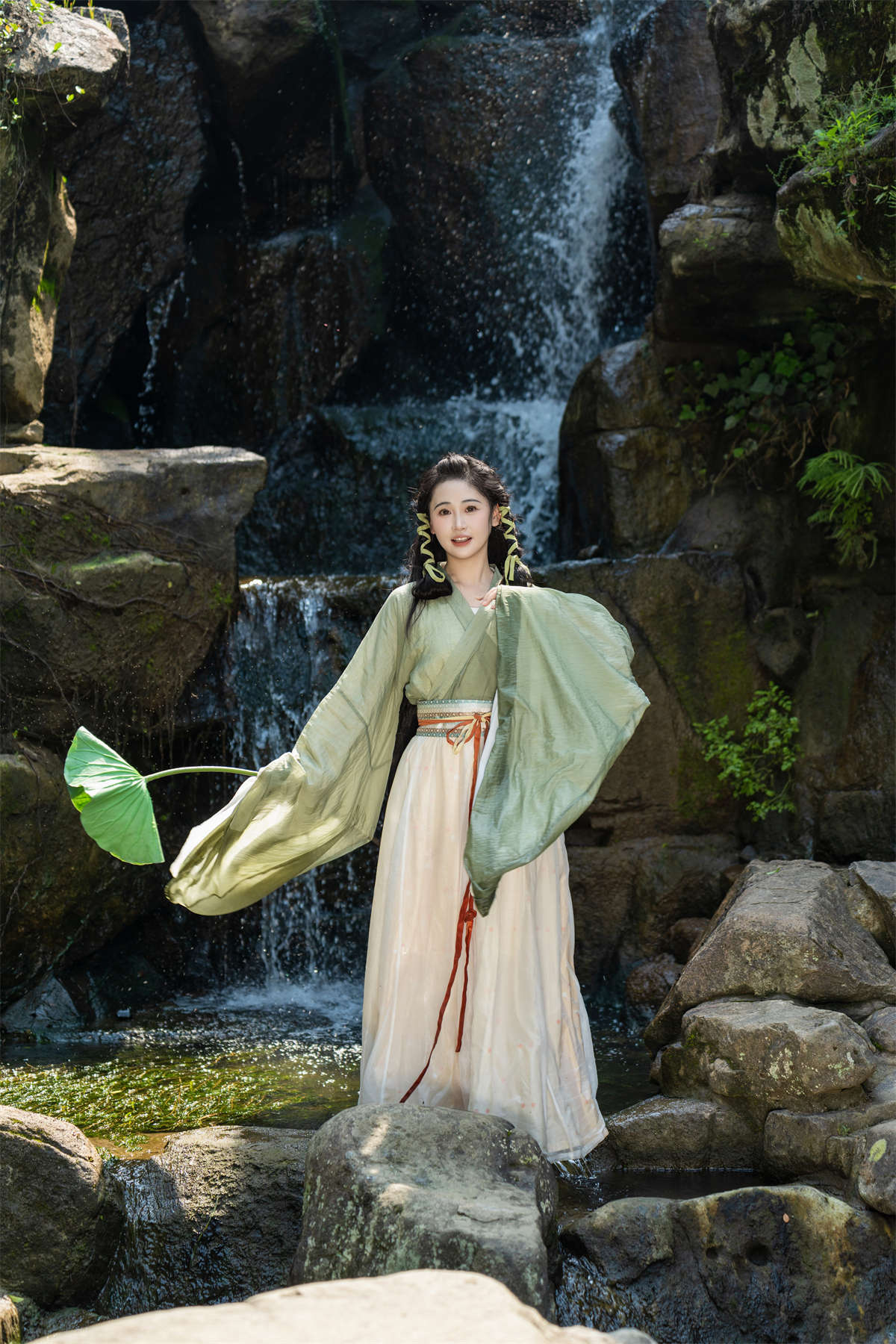 YITUYU艺图语 2024.07.27 青青小荷 湫一只岁岁插图1