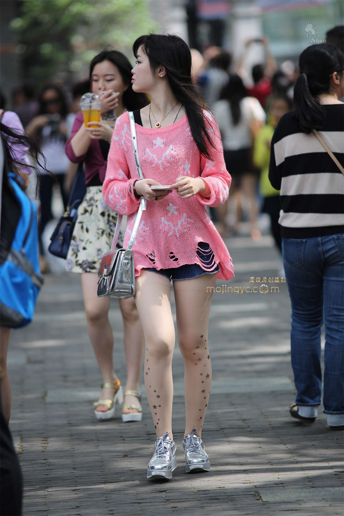 阿奔.粉毛织衫 星星图案肉色丝袜.12p-日更街拍